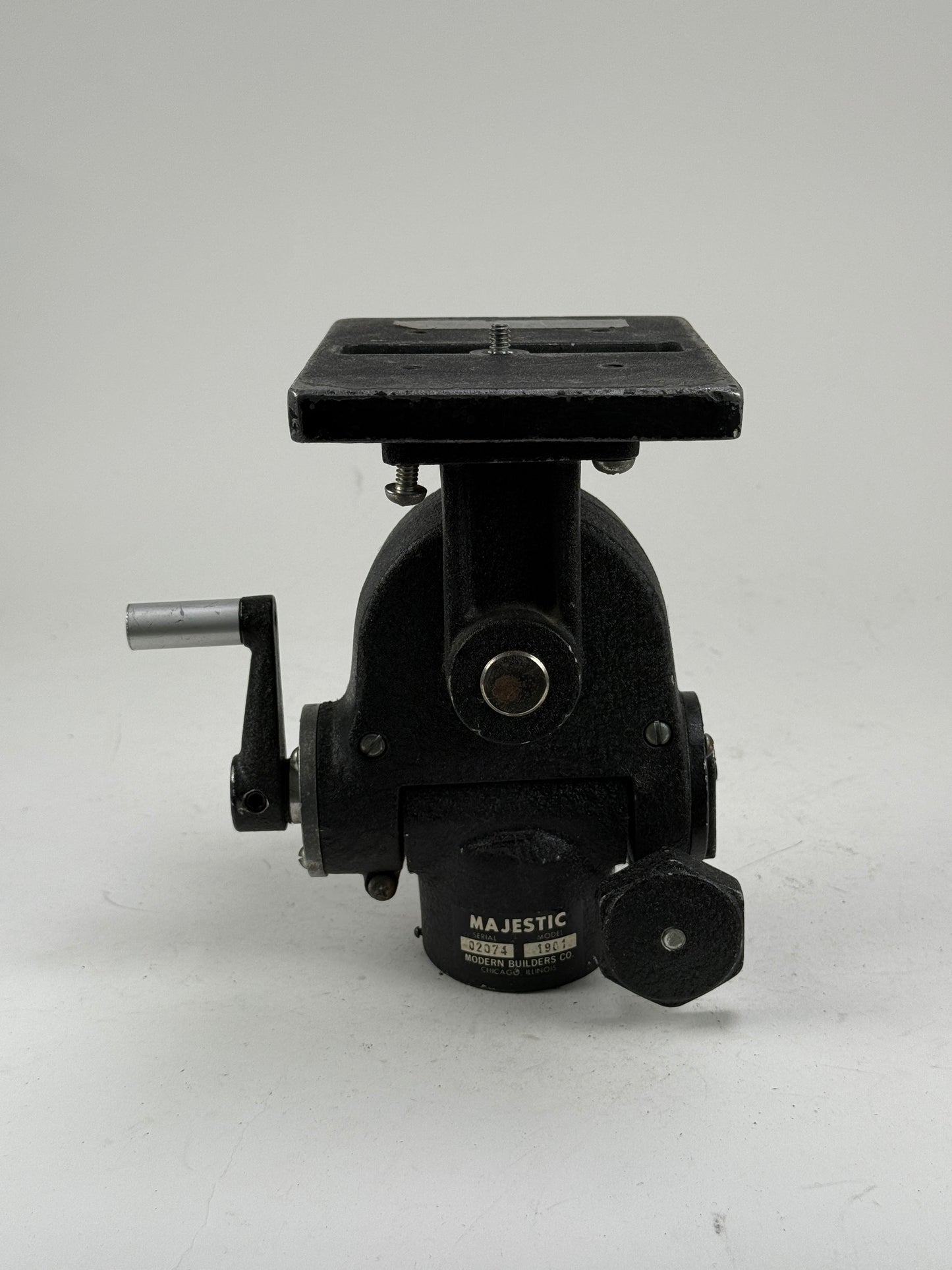 Majestic Model 1901 Heavy Duty Geared Tripod Head