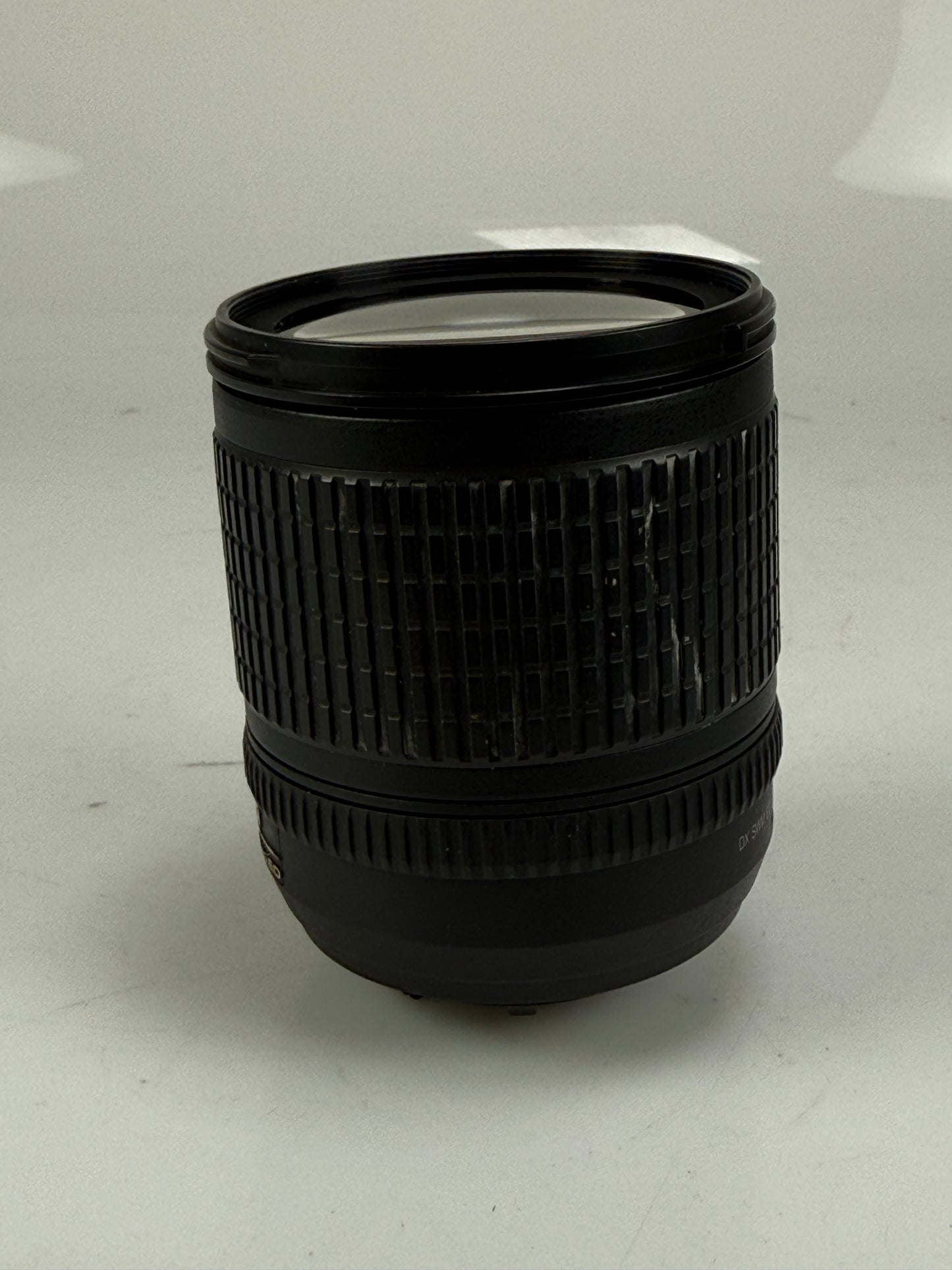 Nikon AF-S DX Nikkor 18-135mm 3.5-5.6 G ED IF AF Lens for APS-C Sensor DSLR