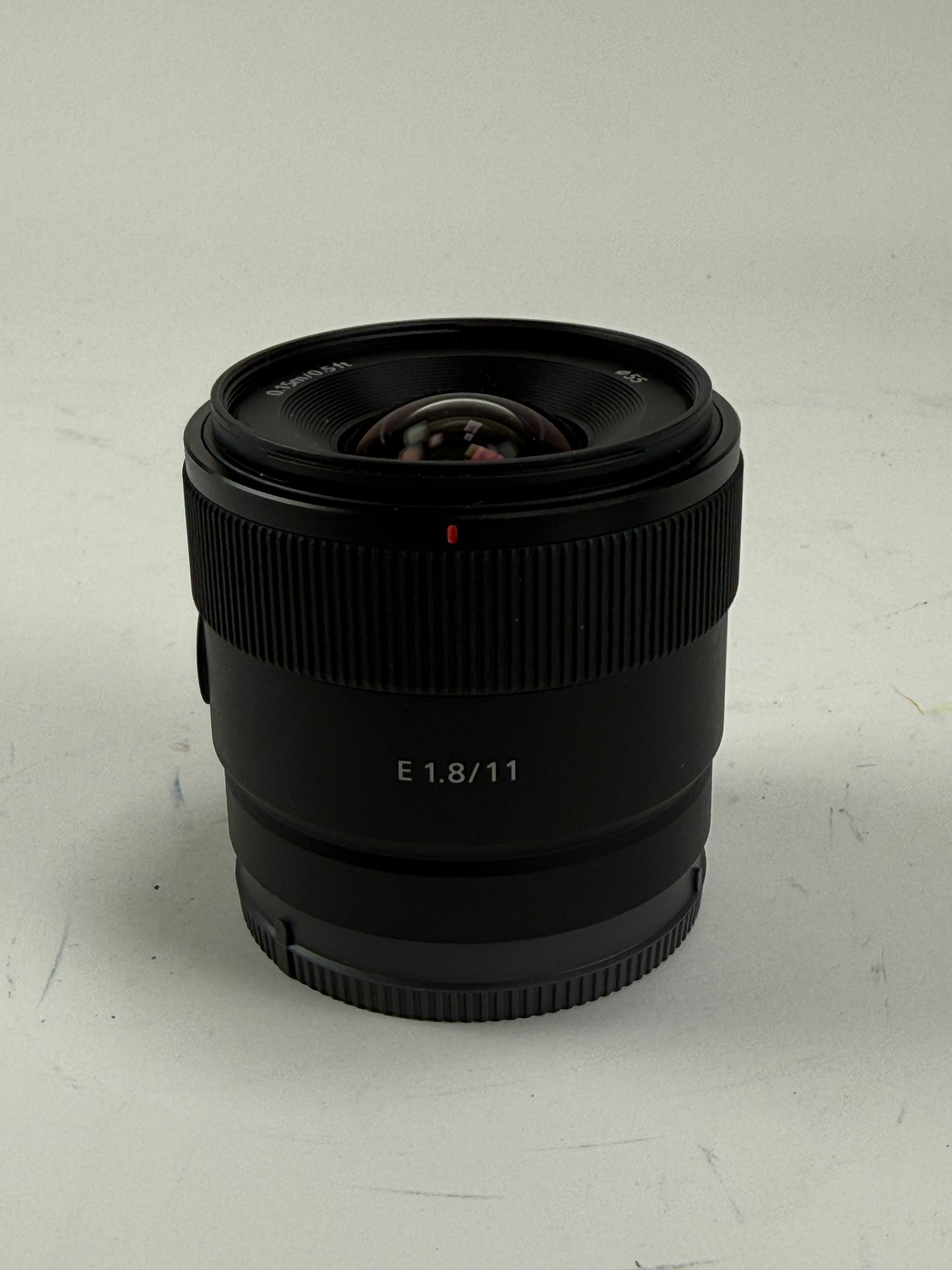Sony E 11mm 11 f1.8 f/1.8 G APS-C Wide Angle Lens (SEL11F18)