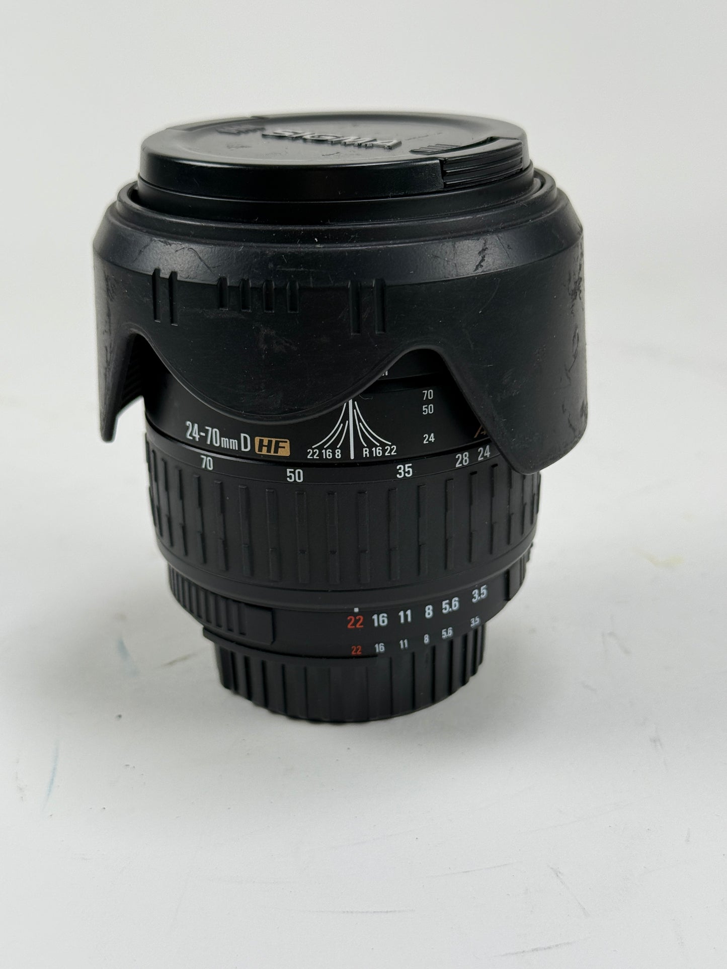 Sigma 24-70mm f/3.5-5.6 D Aspherical HF Lens for Nikon F-Mount