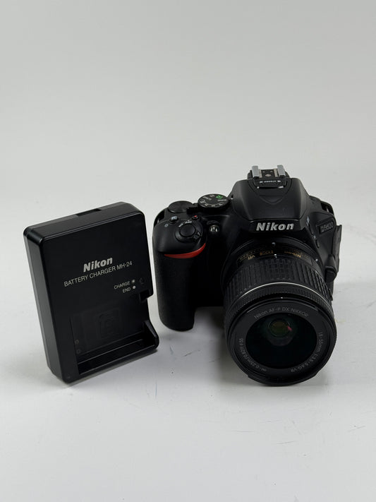 Nikon D5600 DSLR 24.2MP Digital Camera Body lens with 18-55mm kit