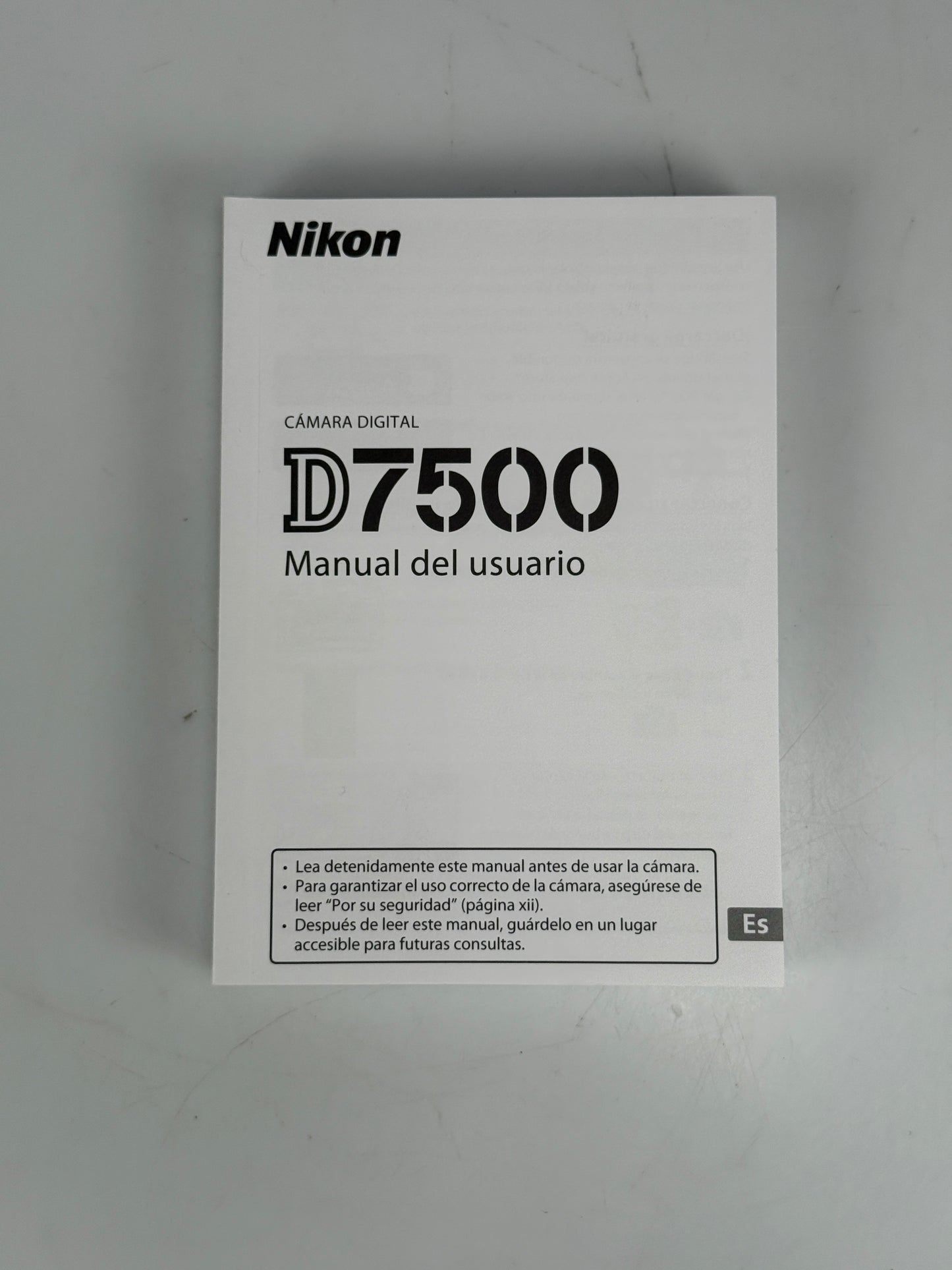 Nikon D7500 Genuine Camera Instruction Book / Manual / User Guide In Spanish