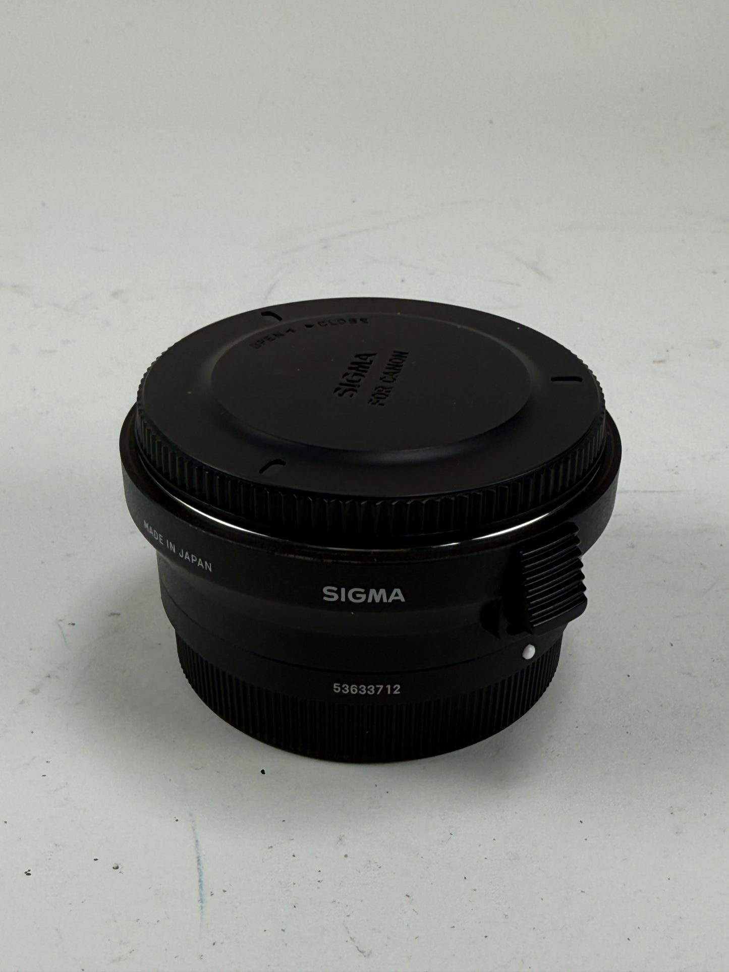 Sigma MC-11 Mount Converter/Lens Adapter (Sigma EF-Mount Lenses to Sony E)