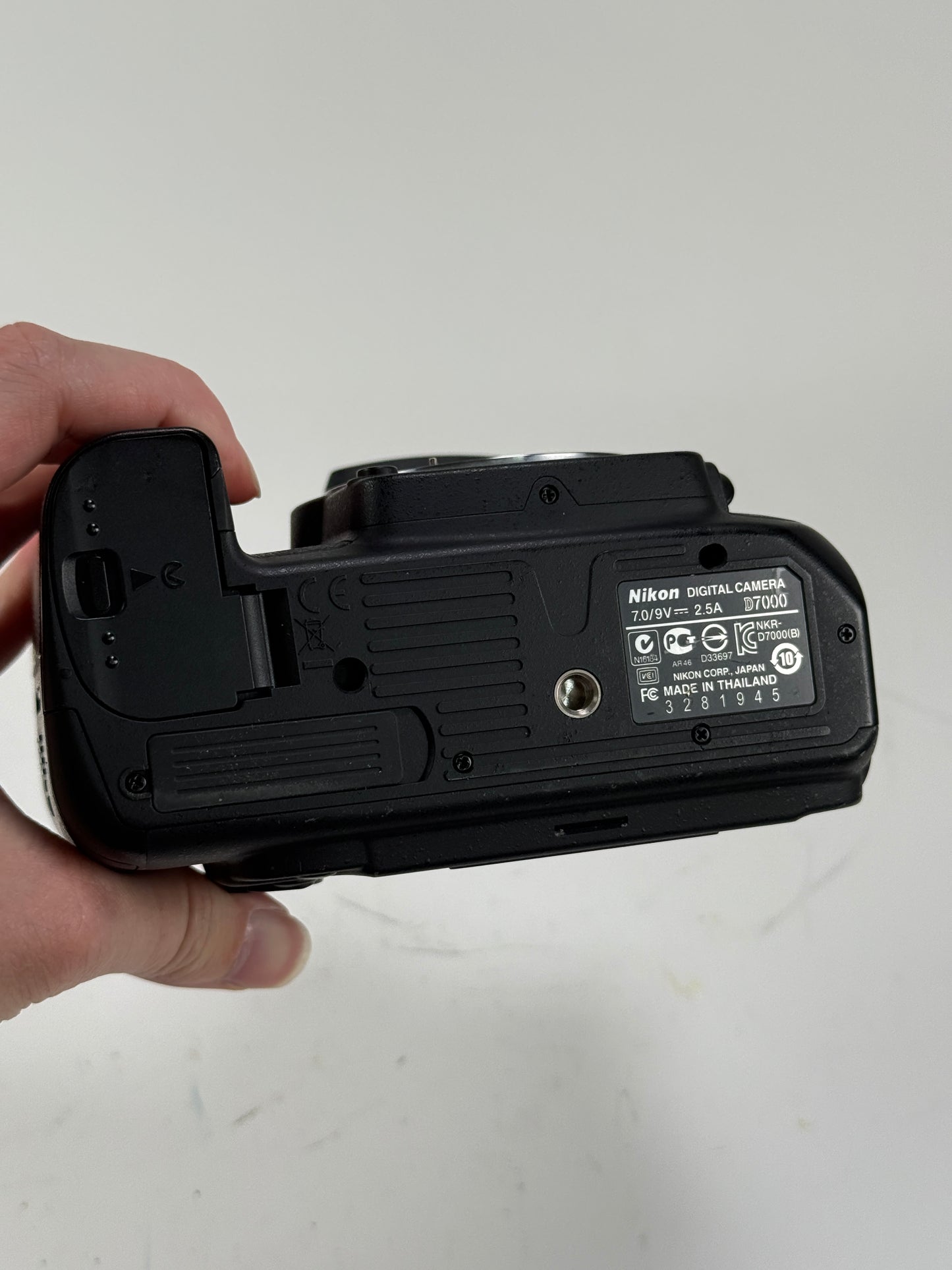 Nikon D7000 Digital SLR Camera Body black