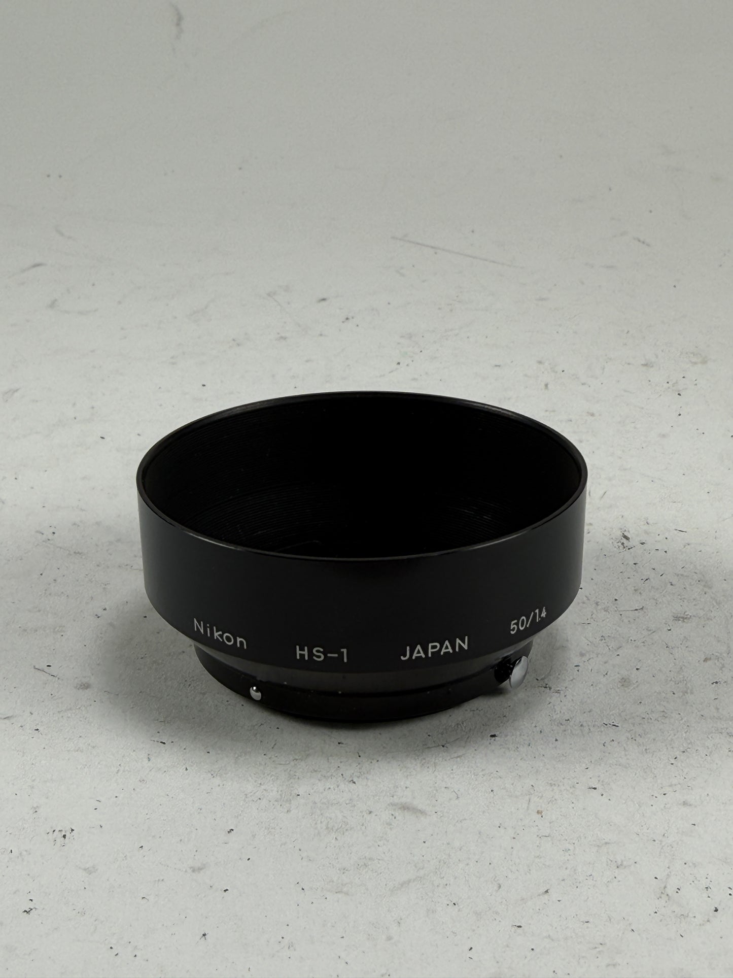 Nikon HS-1 Snap-On Lens Hood Shade 50mm 58mm F1.4