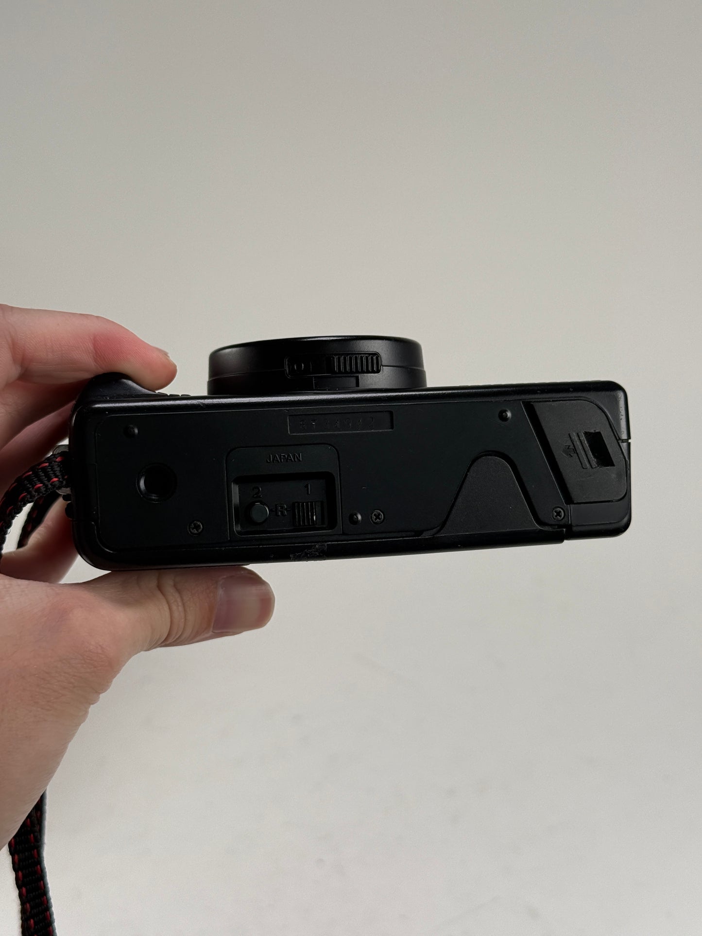Nikon One Touch / L35AF2 35mm f/2.8 Point & Shoot Film Camera