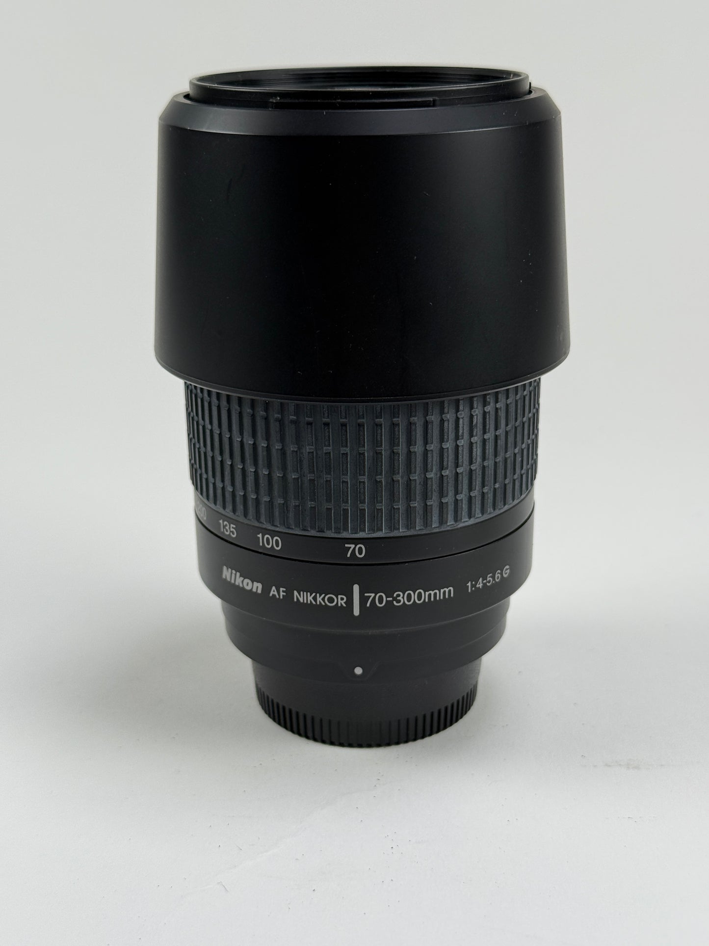 Nikon AF NIKKOR 70-300mm f4-5.6 G Lens