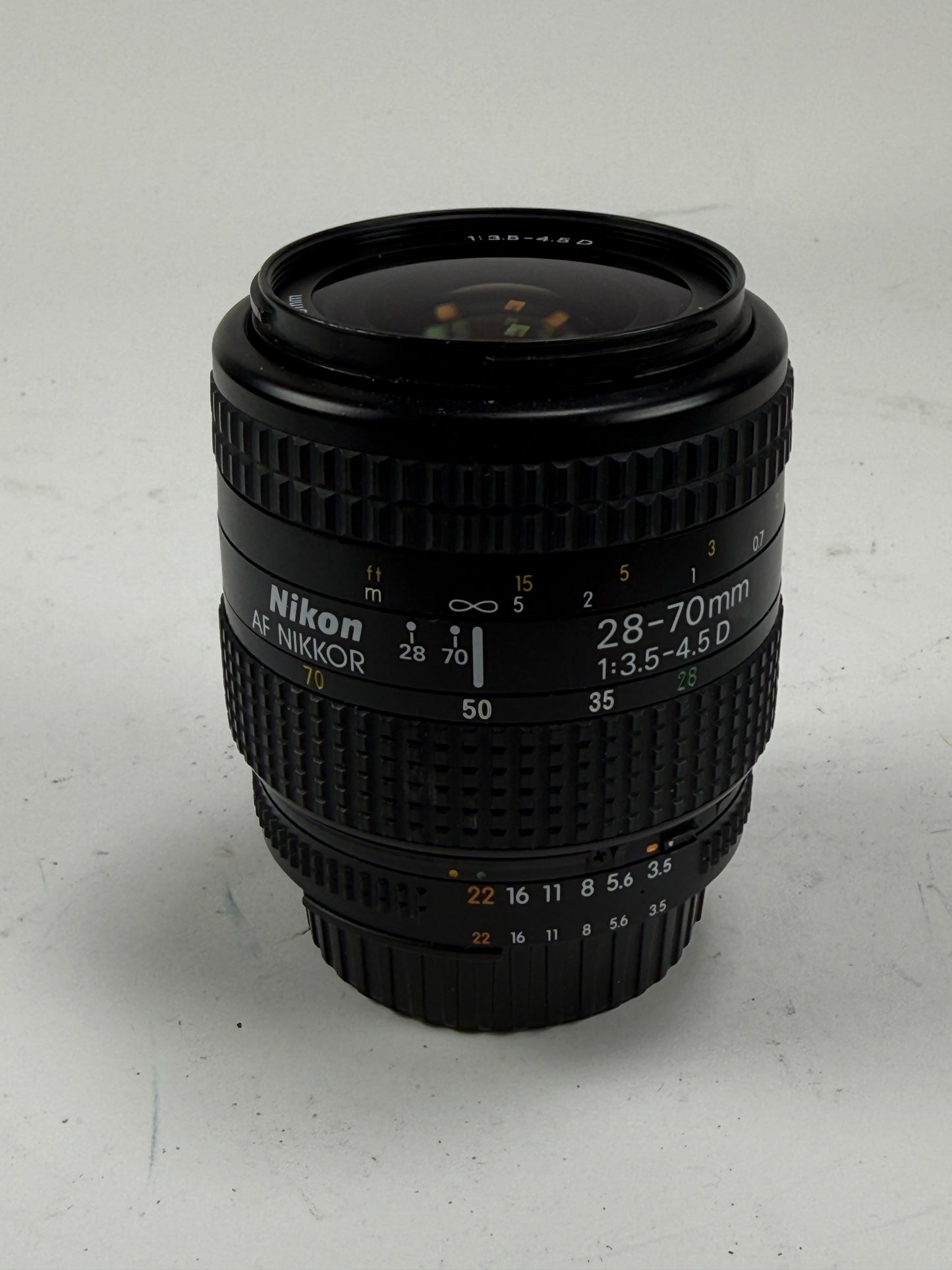 Nikon Nikkor AF 28-70mm f3.5-4.5 D Lens