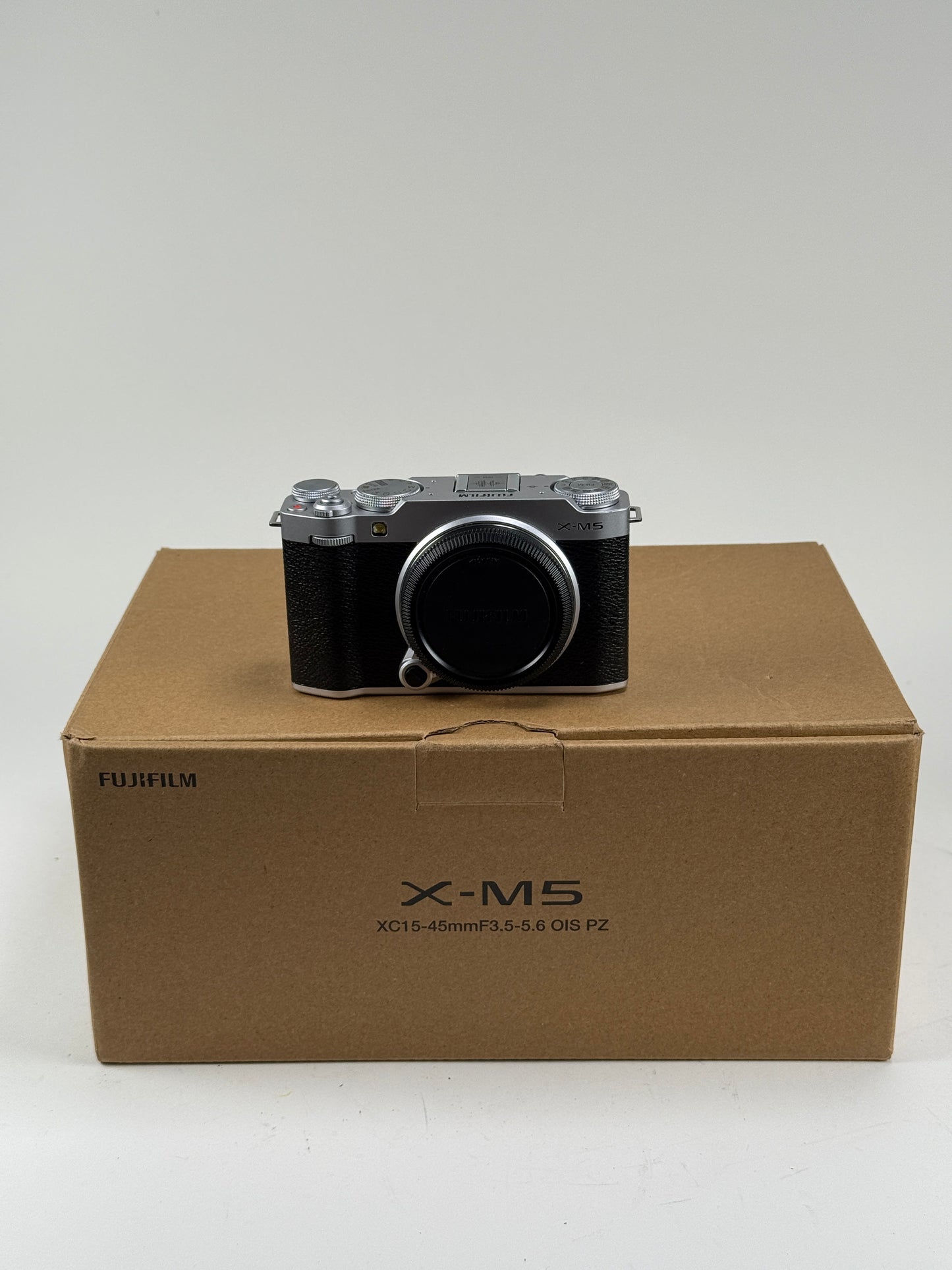 Fujifilm Fuji X-M5 Silver + XC 15-45mm Lens Kit