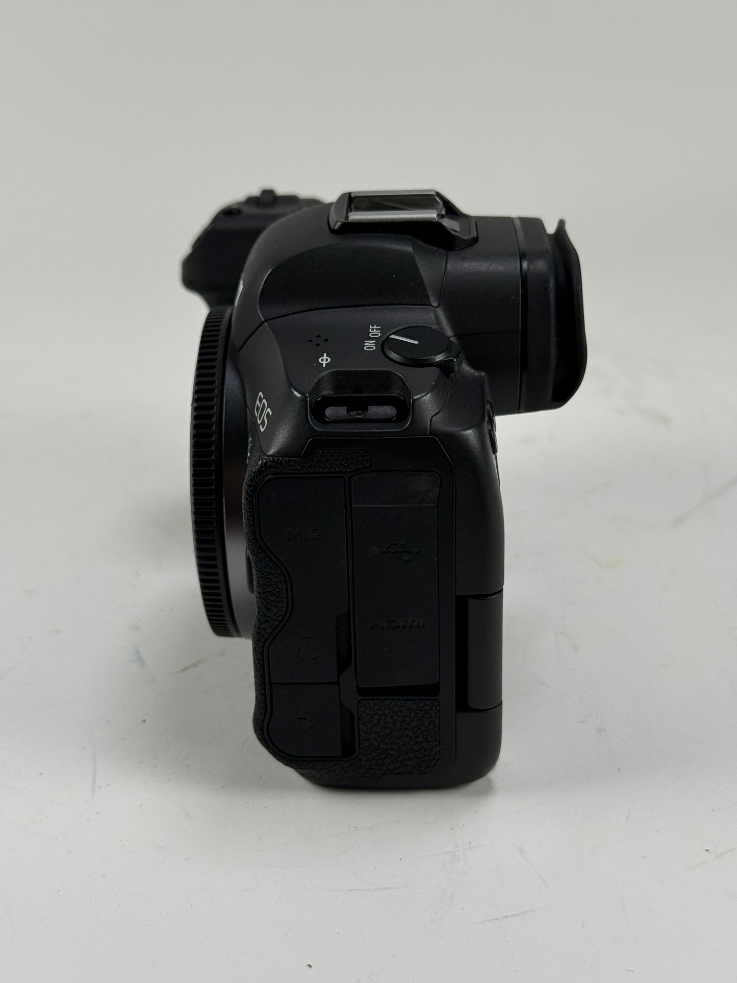 Canon EOS R5 45.0MP Mirrorless Camera - Black (Body Only)