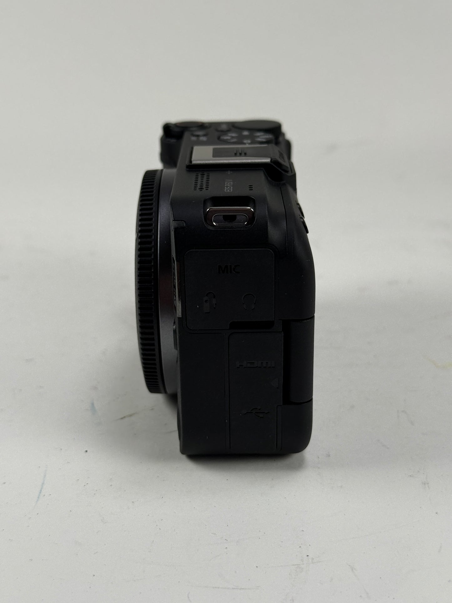 Canon EOS R50 V R50V mirrorless Camera