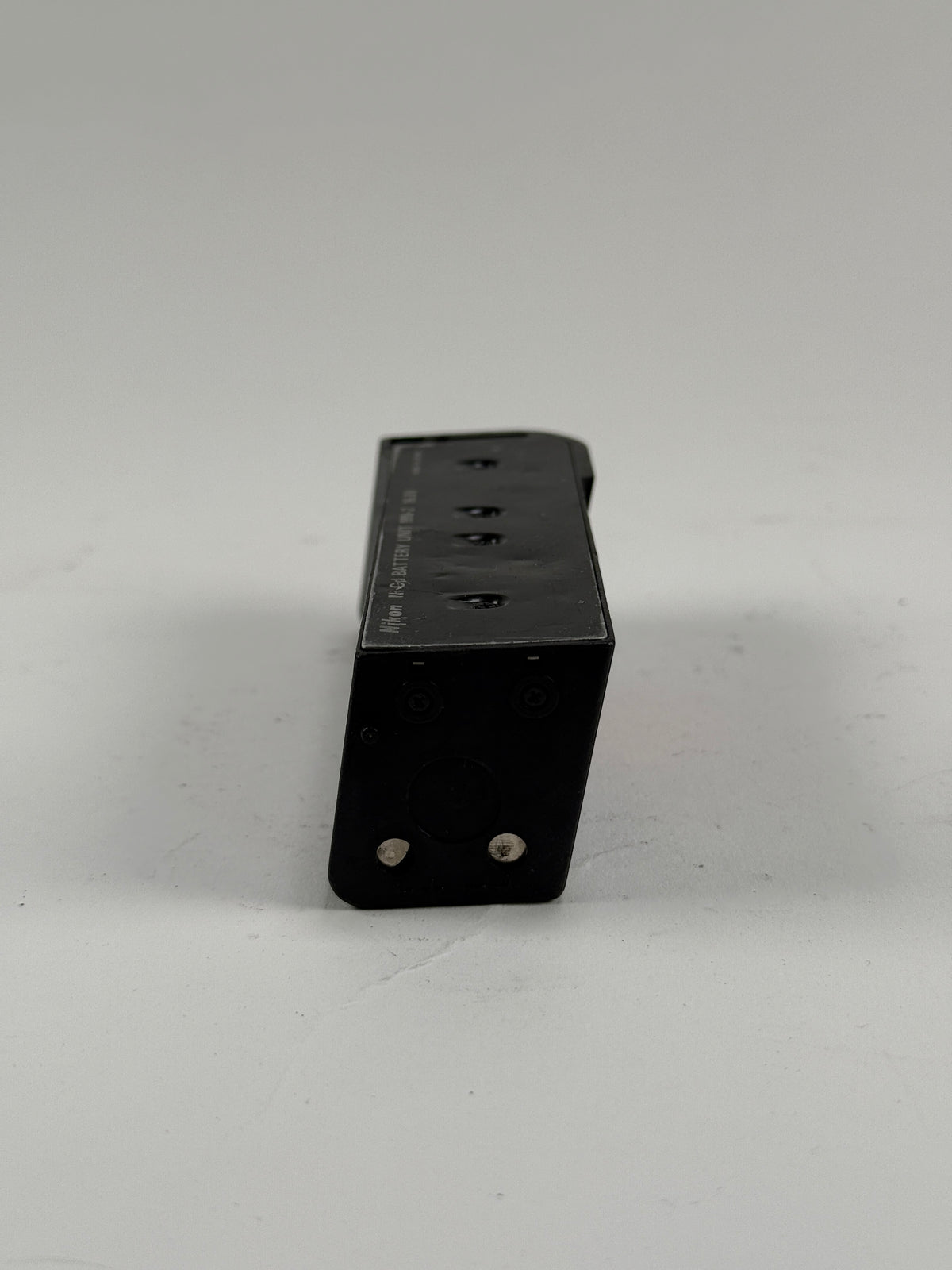 Nikon MN-2 Ni-Cd Battery Unit 16.8V - Untested Parts or Repair