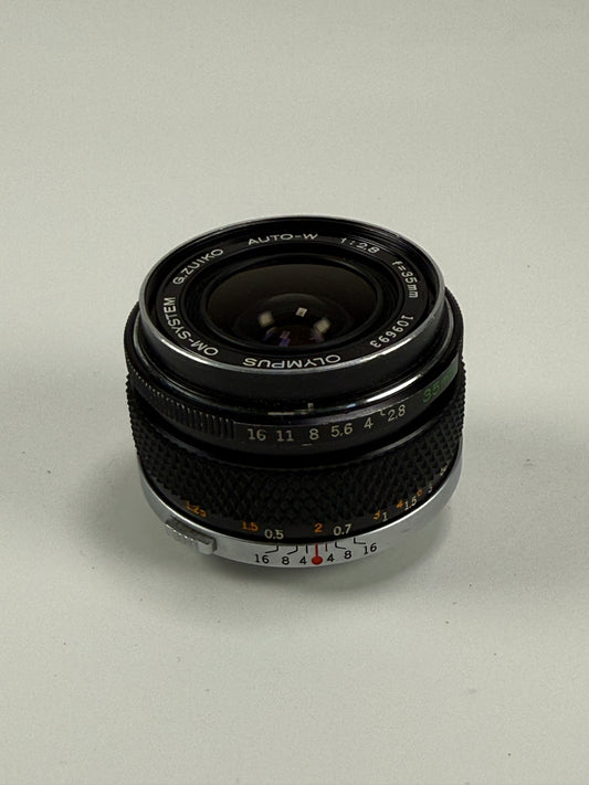 Olympus OM-System Zuiko MC Auto W 35mm f2.8 MF lens