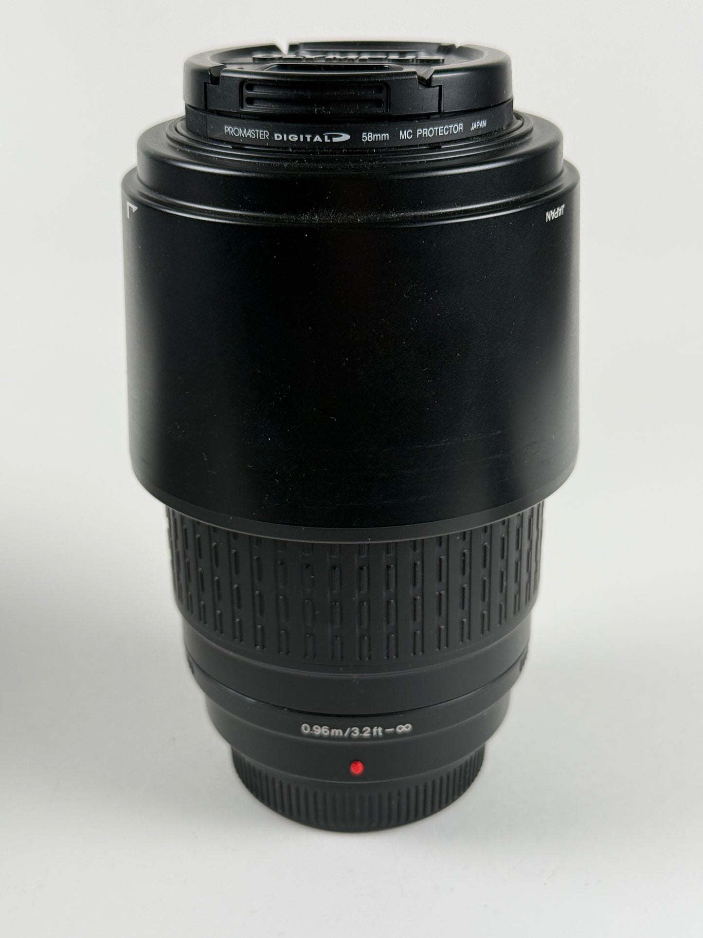 Olympus Zuiko Digital ED 70-300mm F4-5.6 for Four Thirds w/Hood