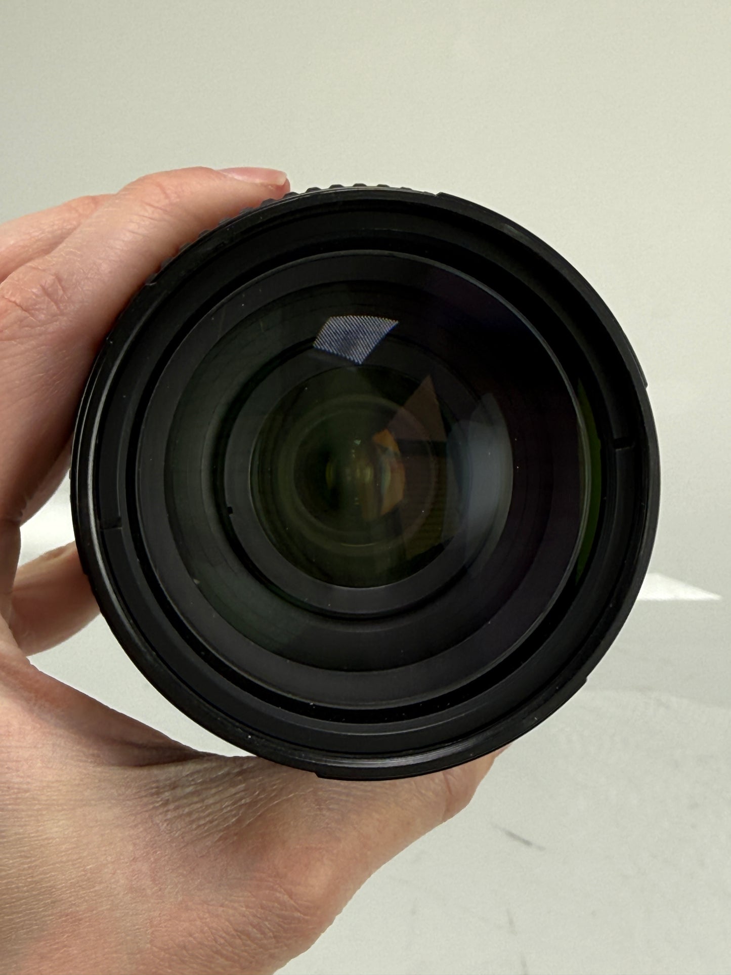 Nikon AF Nikkor 24-120mm F3.5-5.6 D Zoom Lens For F Mount