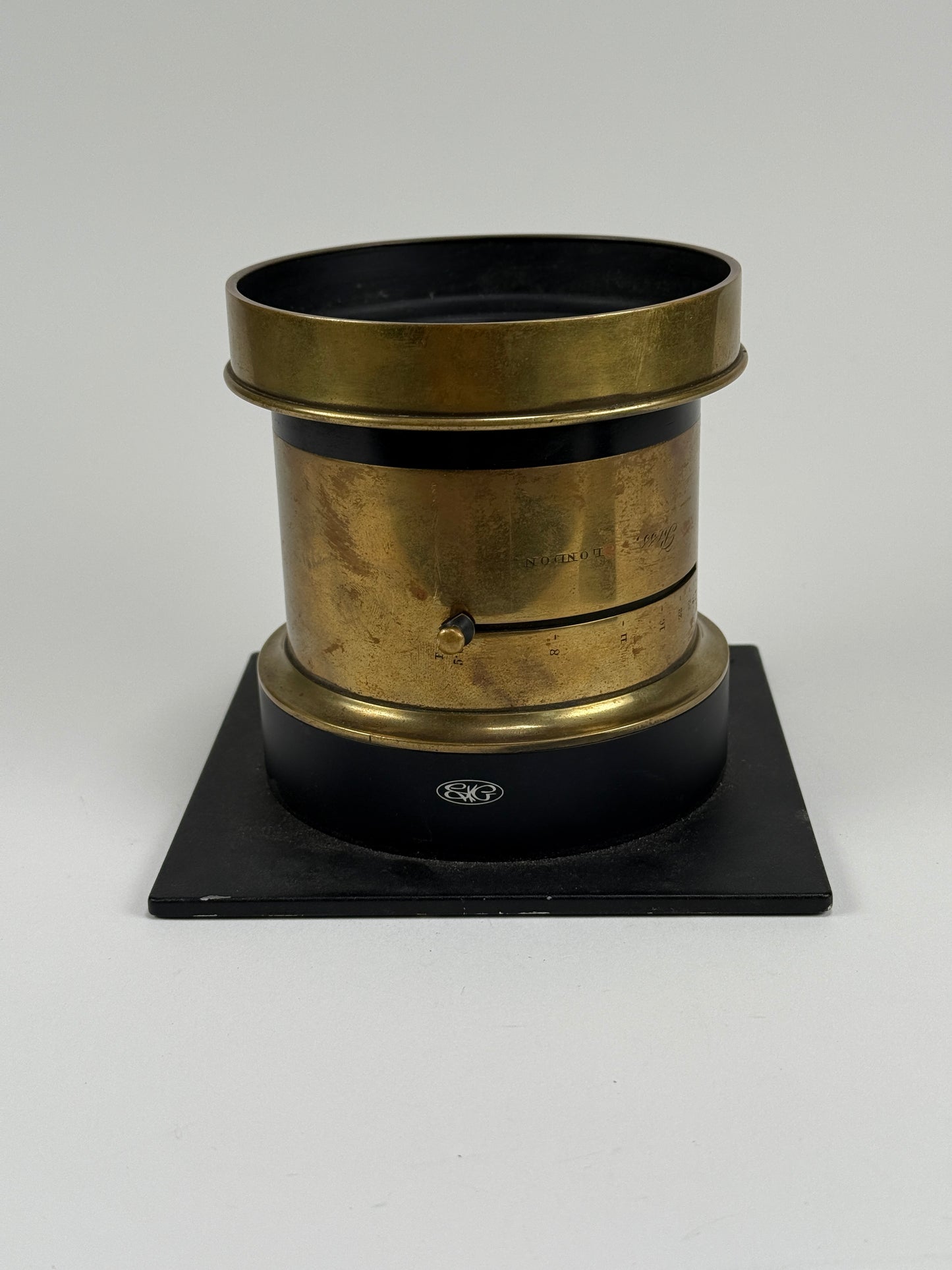 Ross London symmetric anastigmat 16 inch f5.6 Brass barrel Lens RARE