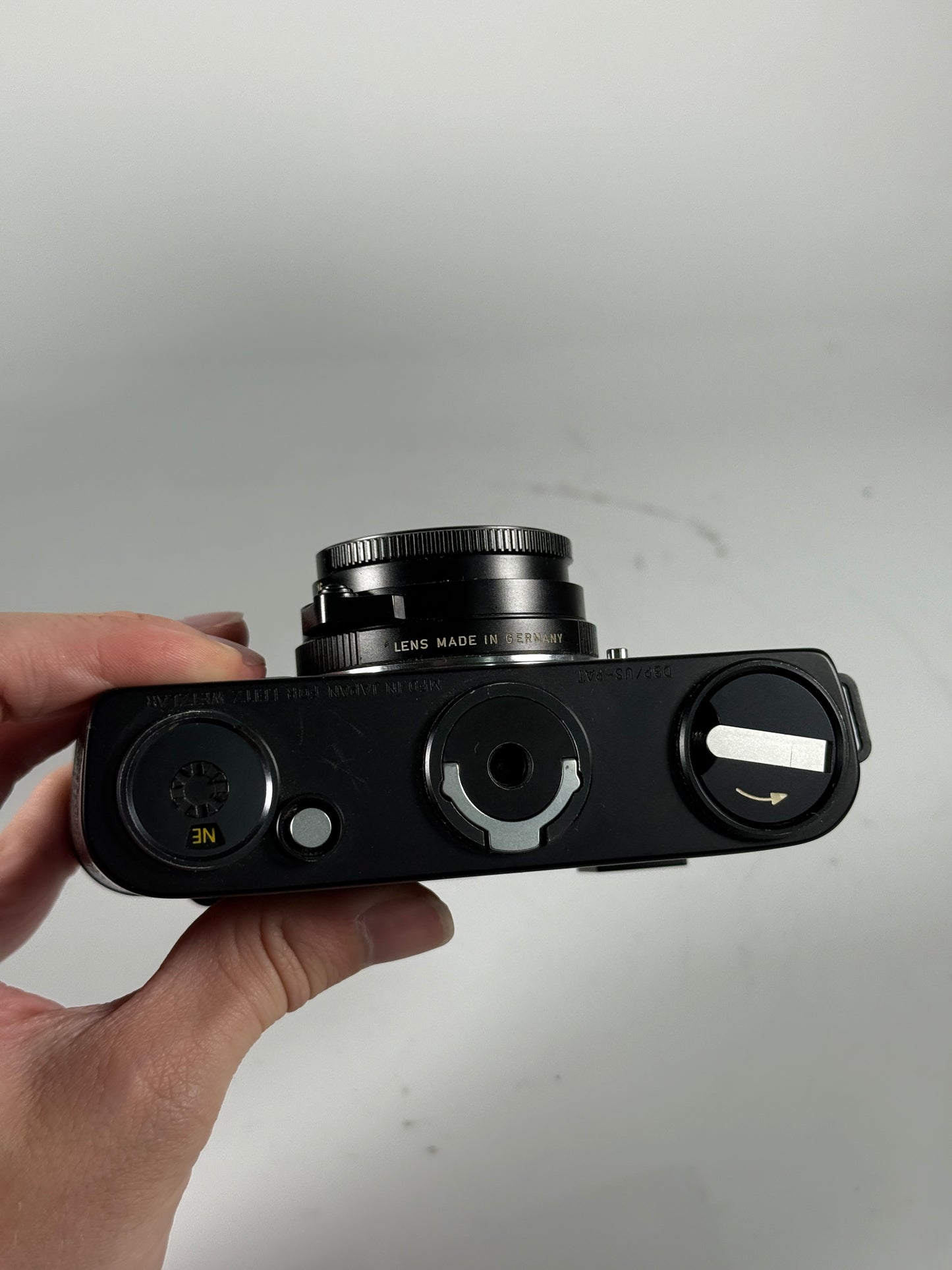 Leica CL Rangfinder film camera with 40mm f2 summicron lens