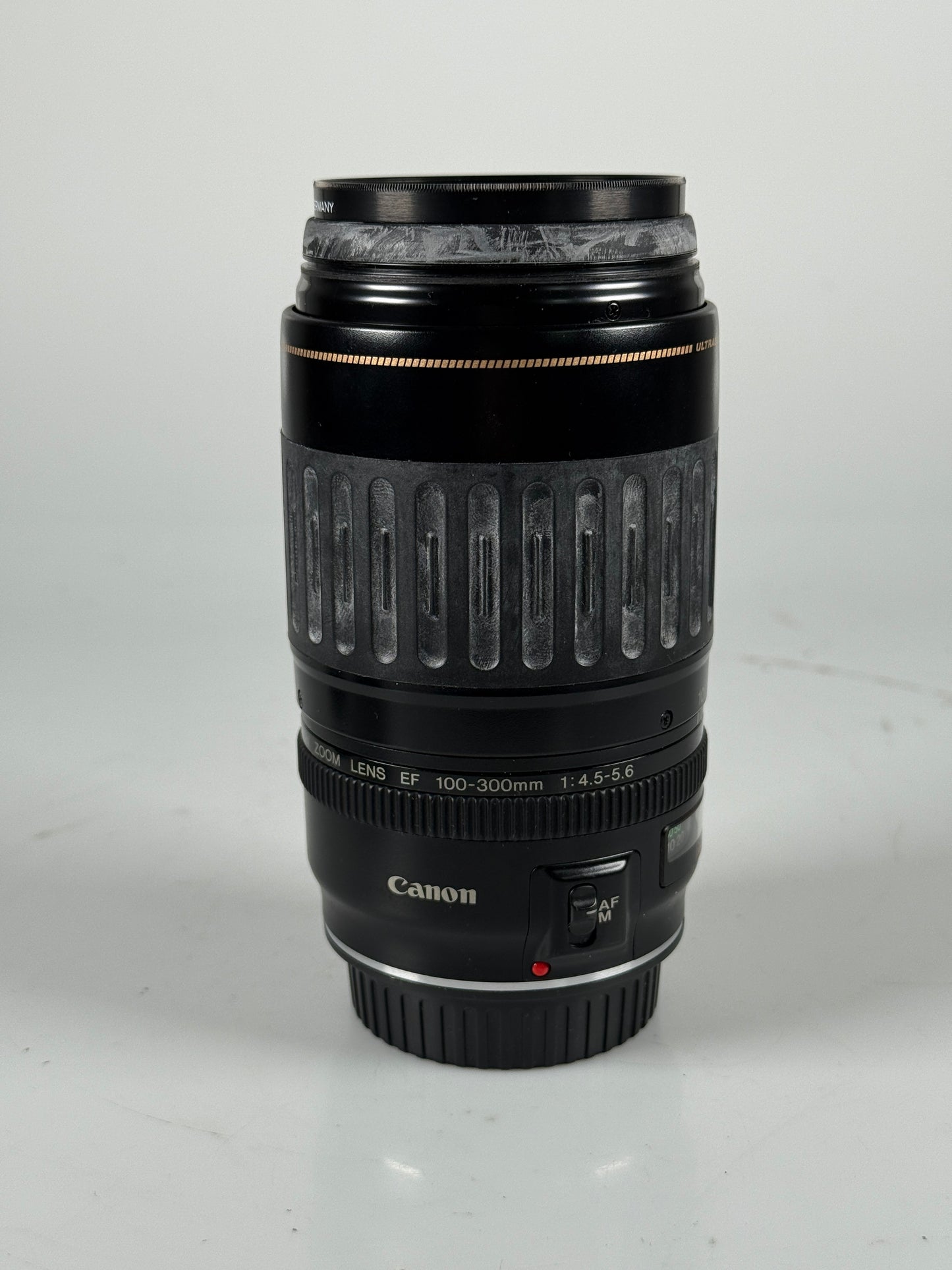 Canon 100-300mm f4.5-5.6 USM EF Mount SLR Camera Lens with Caps