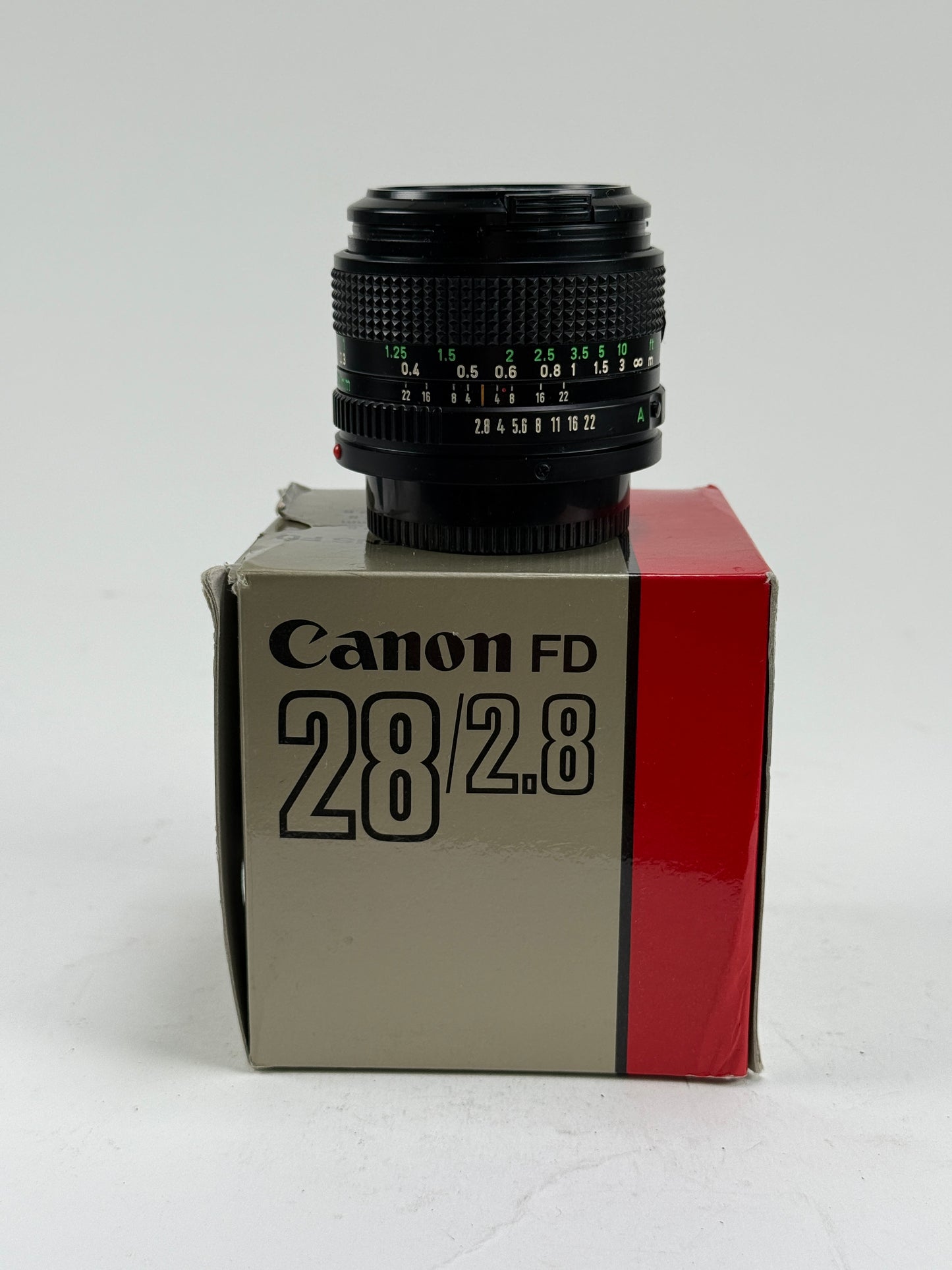 Canon FD 28mm f2.8 Lens 28/2.8 FD New