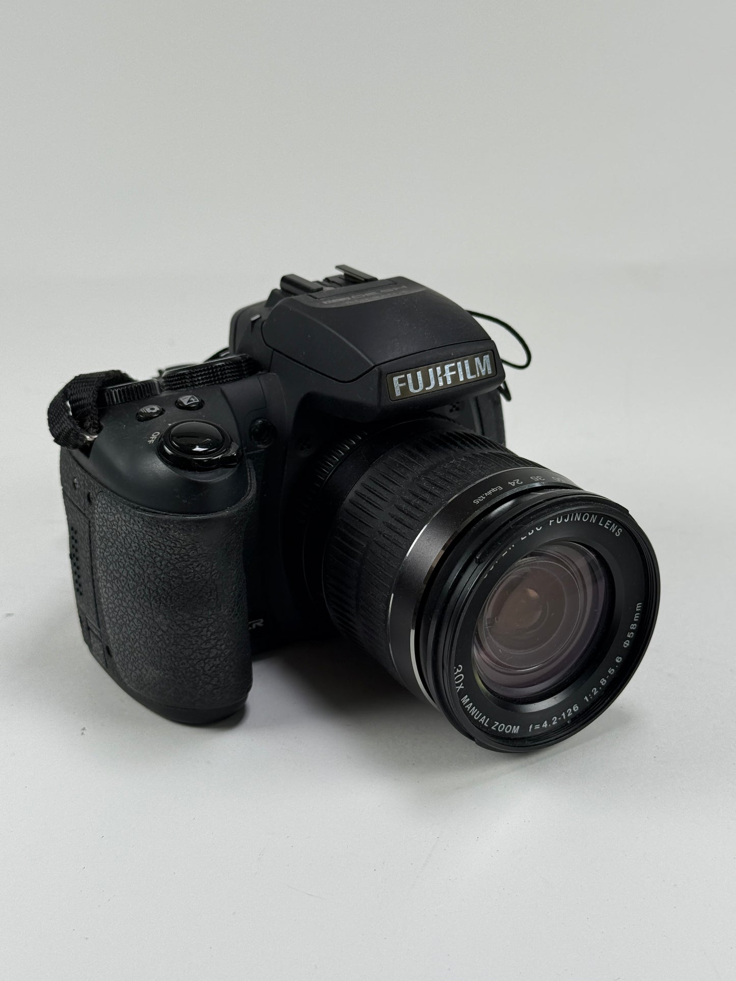 Fuji Fujifilm FinePix HS30EXR Bridge Camera 24-720mm 30x Zoom Lens
