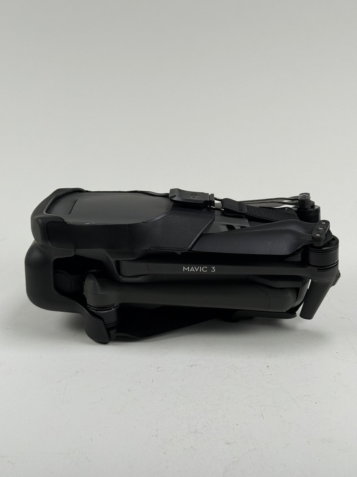 DJI Mavic 3 4K Camera Drone L2A Fly More Combo, DJI RM510 Controller
