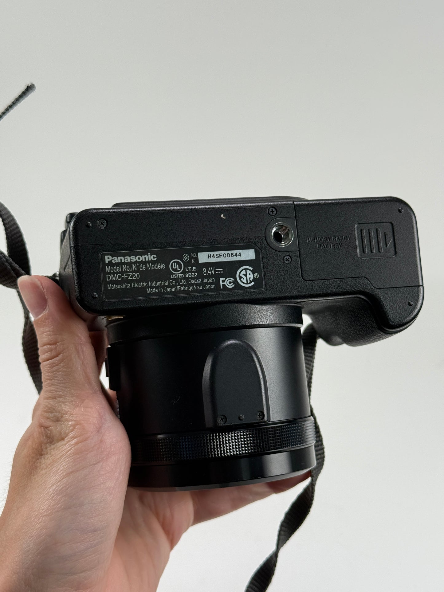 Panasonic Lumix DMC-FZ20 Digital Bridge Camera Working w/ 12x Zoom Lens