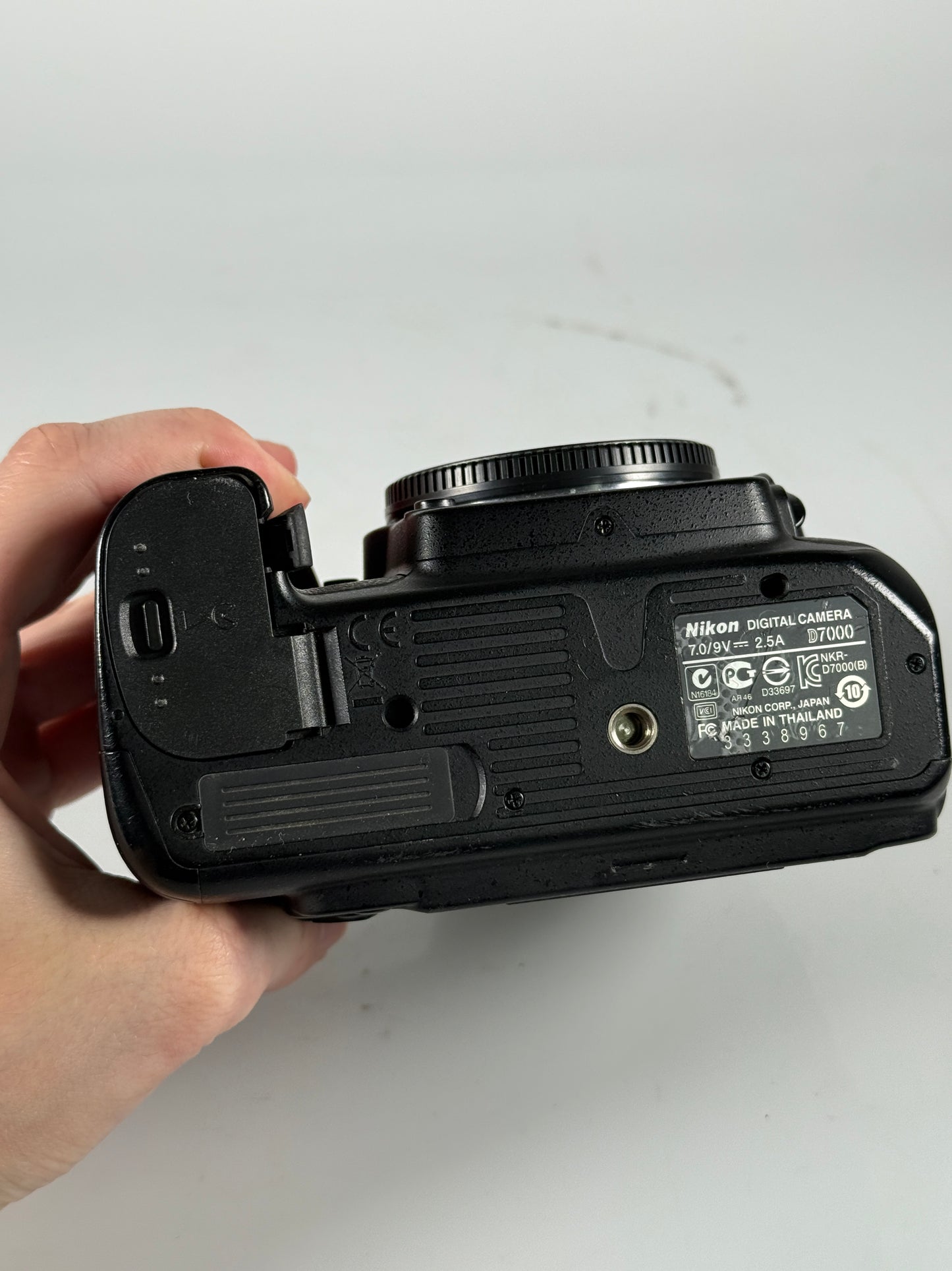 Nikon D7000 Digital SLR Camera Body black