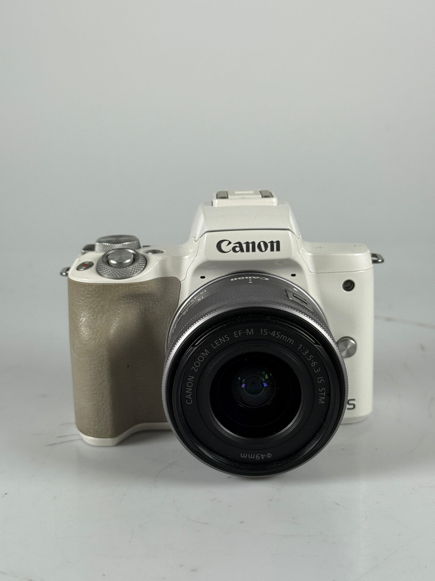 Canon EOS M50 24 MP Camera Body w/15-45mm Lens white