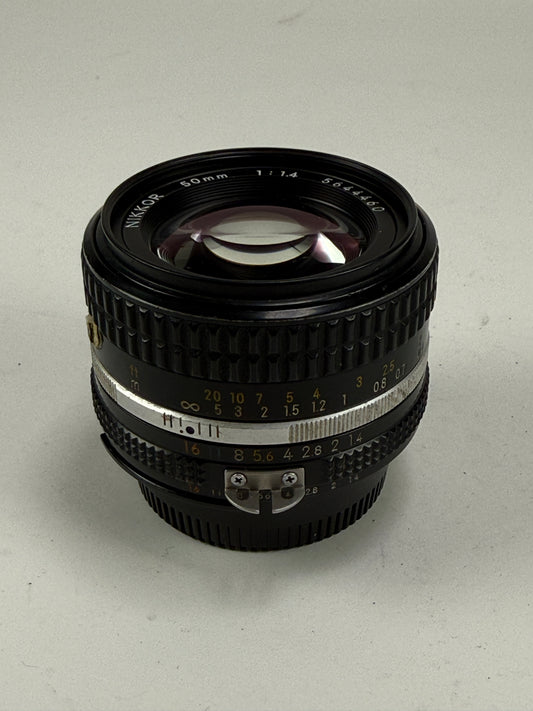 Nikon AIS Nikkor 50mm F1.4 Standard MF Lens