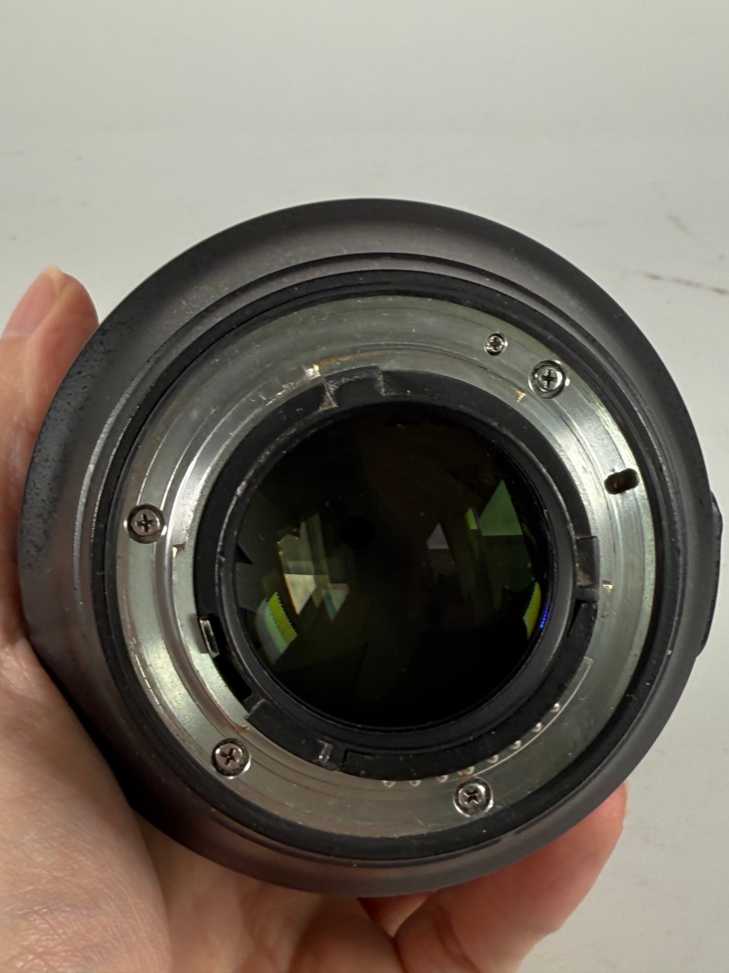 Nikon AF-S NIKKOR 85mm f1.4G N Lens with Hood