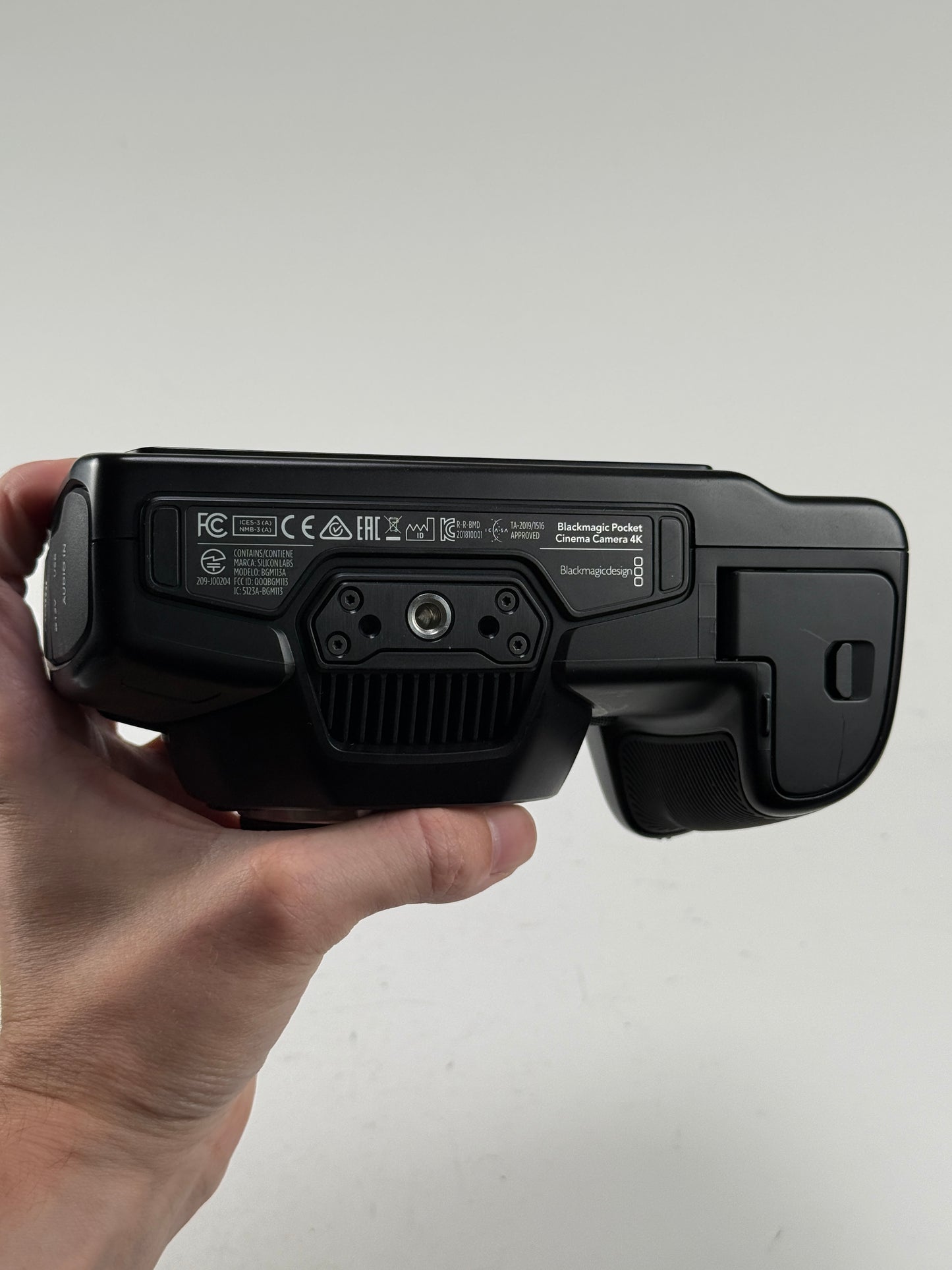 BMPCC 4K - Blackmagic Design Pocket Cinema Camera 4K