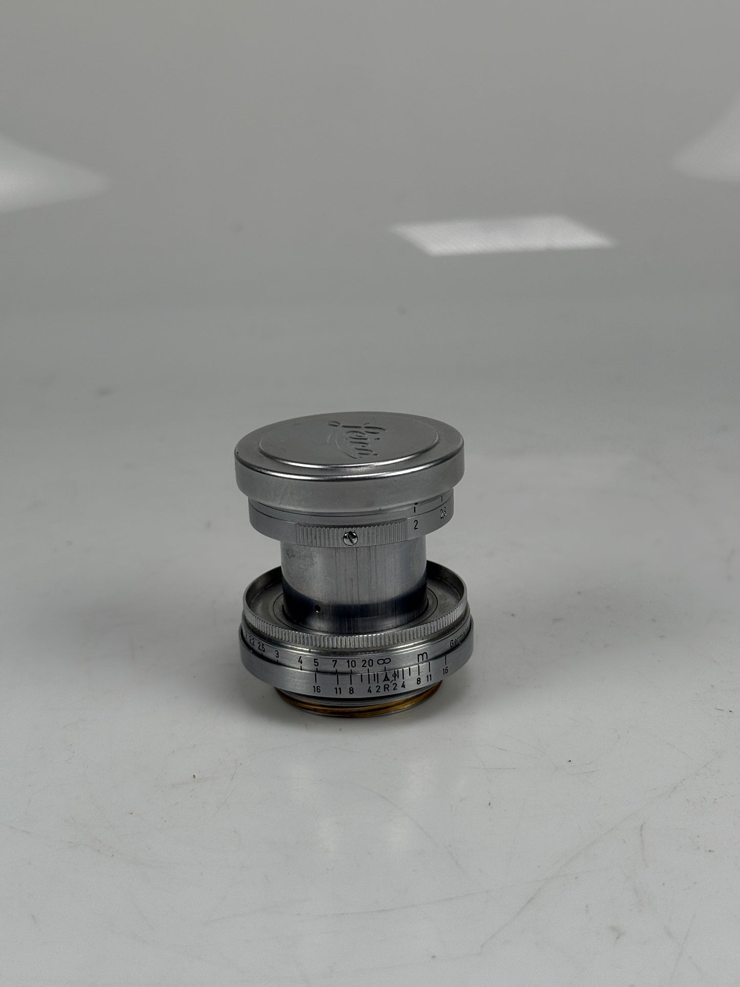 Leica Summitar 5cm f2 Ltm screwmount rangefinder lens