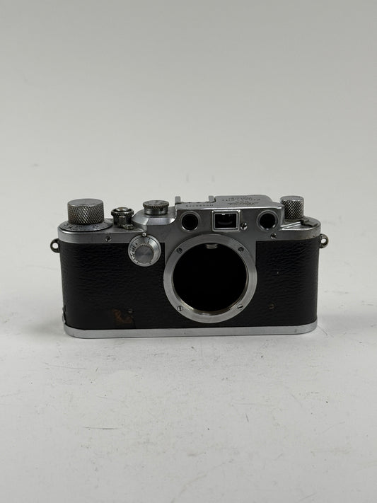 Leica IIIc rangefinder 35mm camera body Chrome