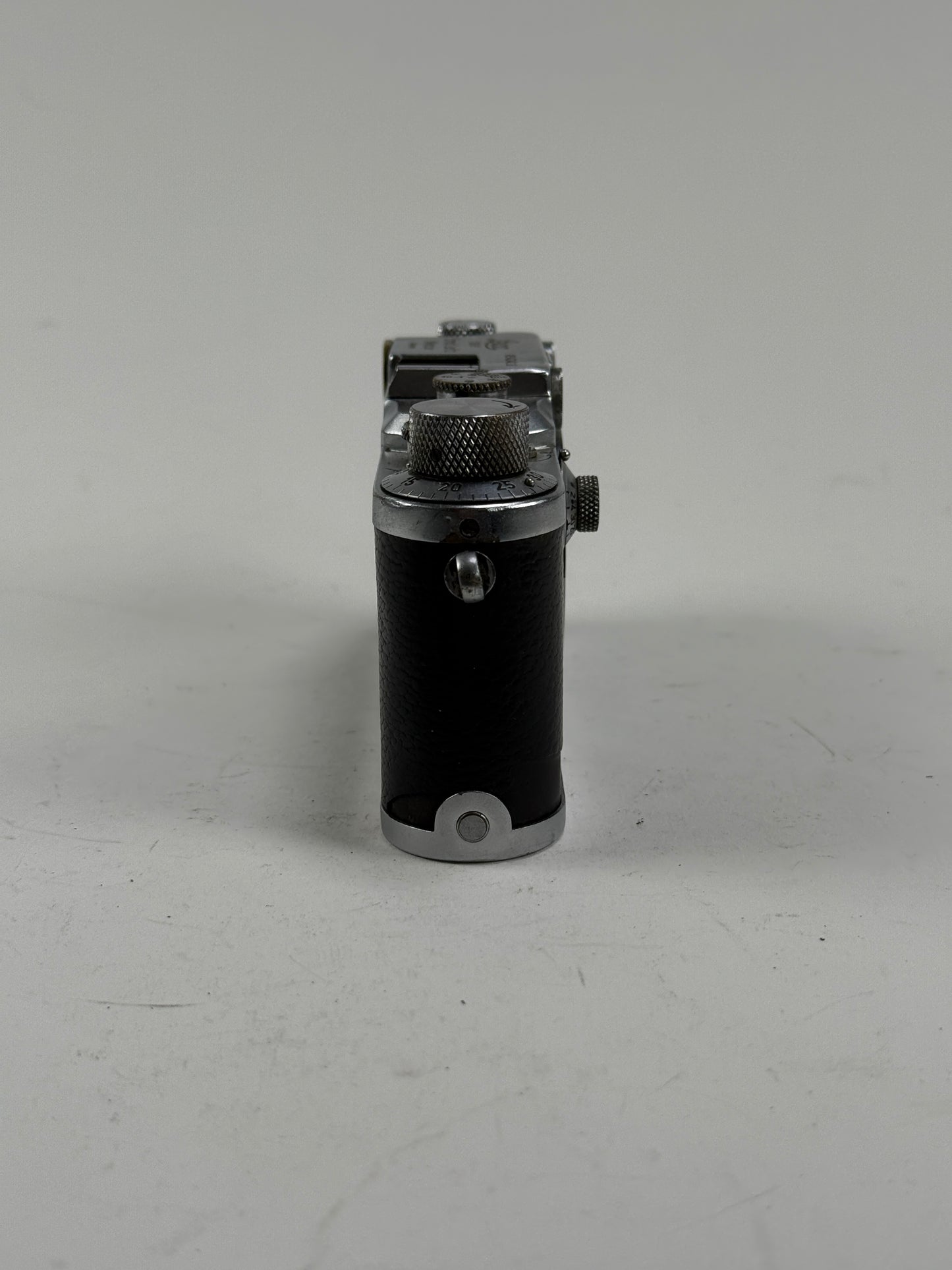 Leica IIIc rangefinder 35mm camera body Chrome