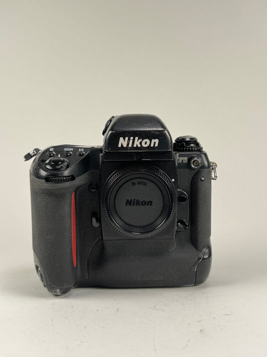 Nikon F5 AF SLR Film Camera Body Heinz Kluetmeier Estate