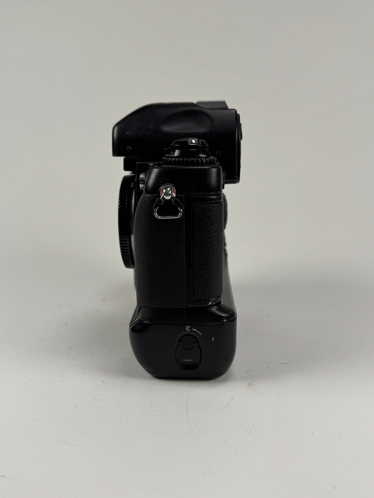 Nikon F5 AF SLR Film Camera Body Heinz Kluetmeier Estate
