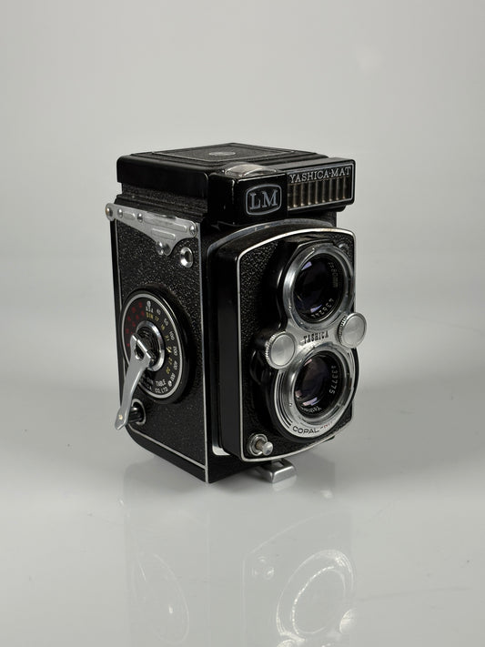 Yashica Mat LM Medium Format 6x6 TLR Camera 80mm f3.5