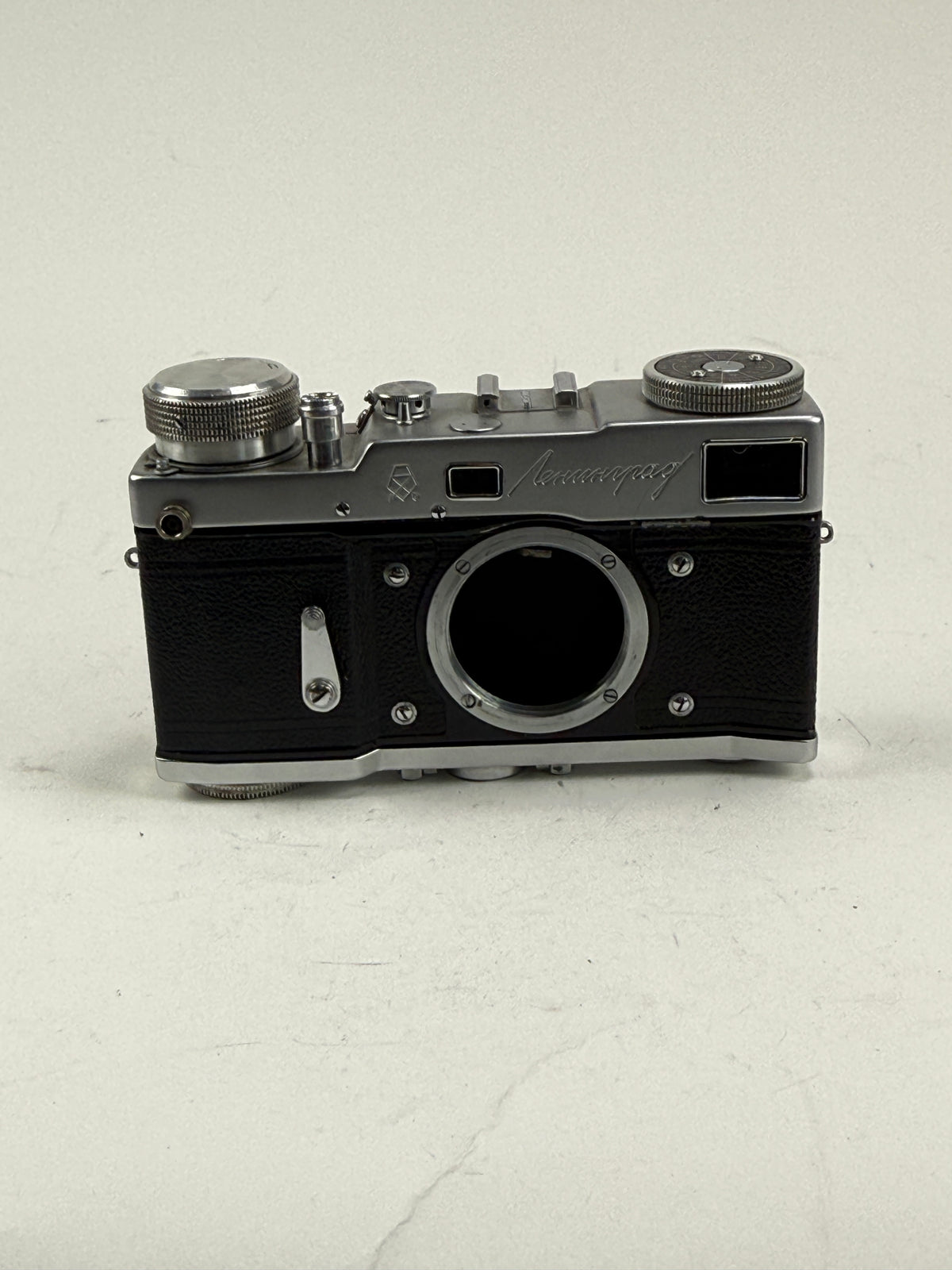 Leningrad 35mm Rangefinder Camera Gomz Body Only LTM