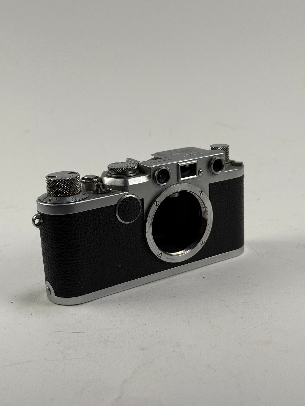 Leica IIF red Dial Rangefinder 35mm Film Camera