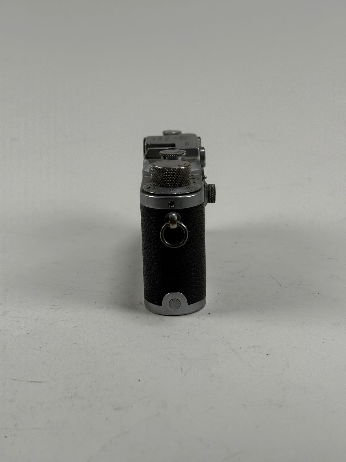 Leica IIIc rangefinder 35mm camera body chrome