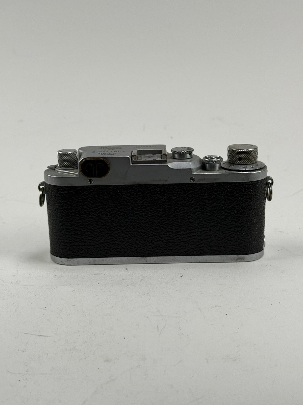 Leica IIIc rangefinder 35mm camera body chrome