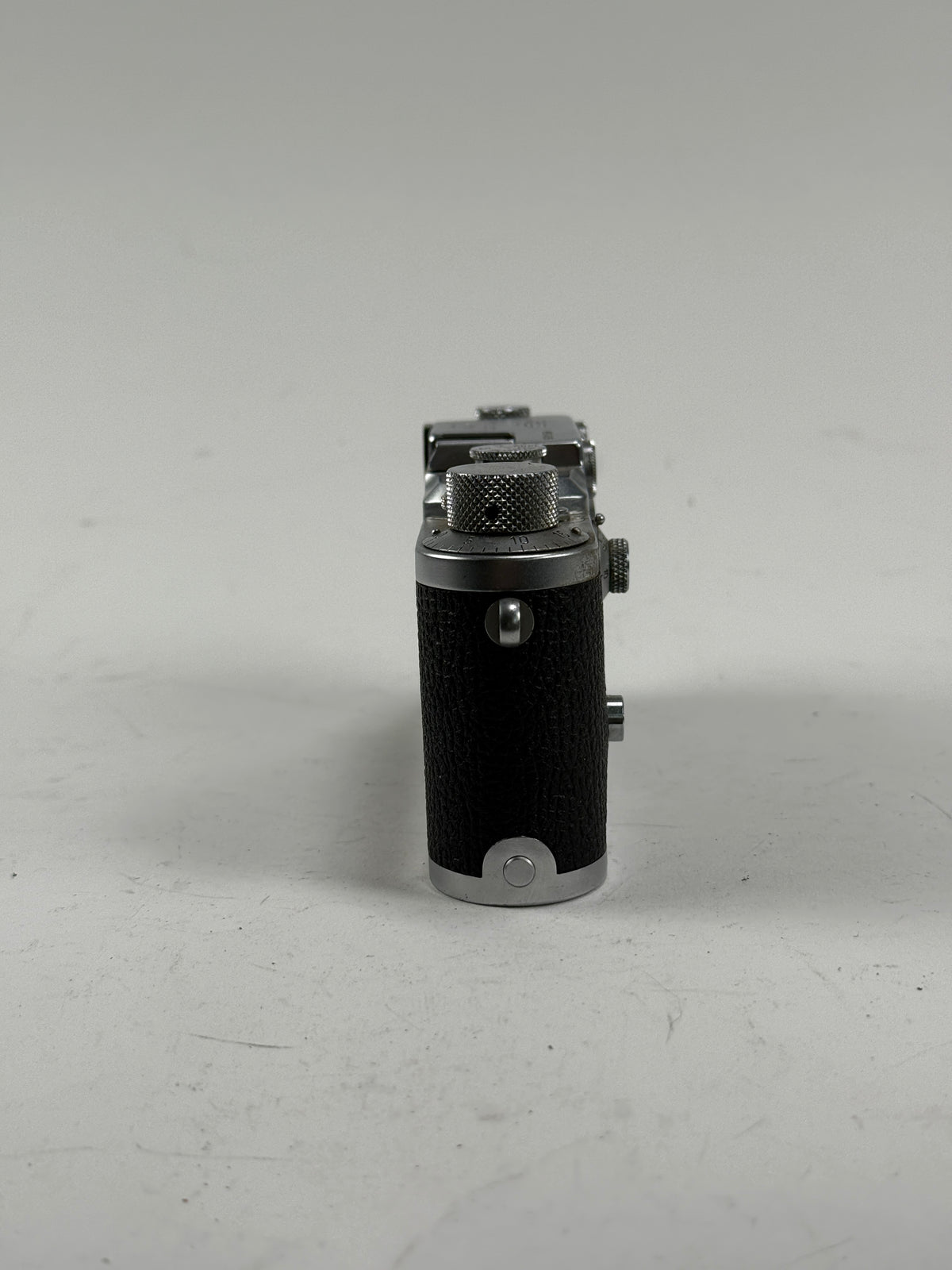 Leica IIIc rangefinder 35mm camera body chrome
