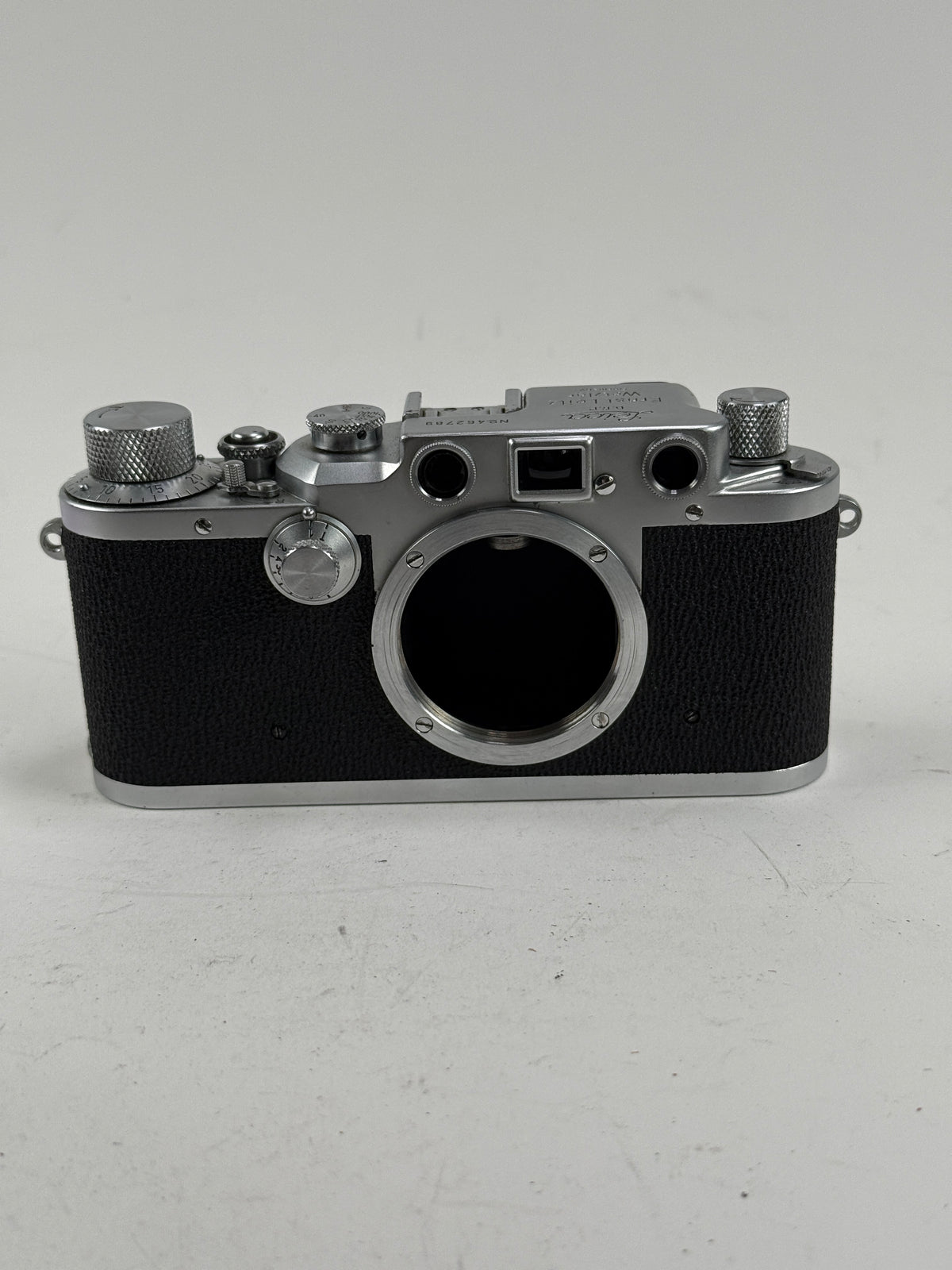 Leica IIIc rangefinder 35mm camera body chrome