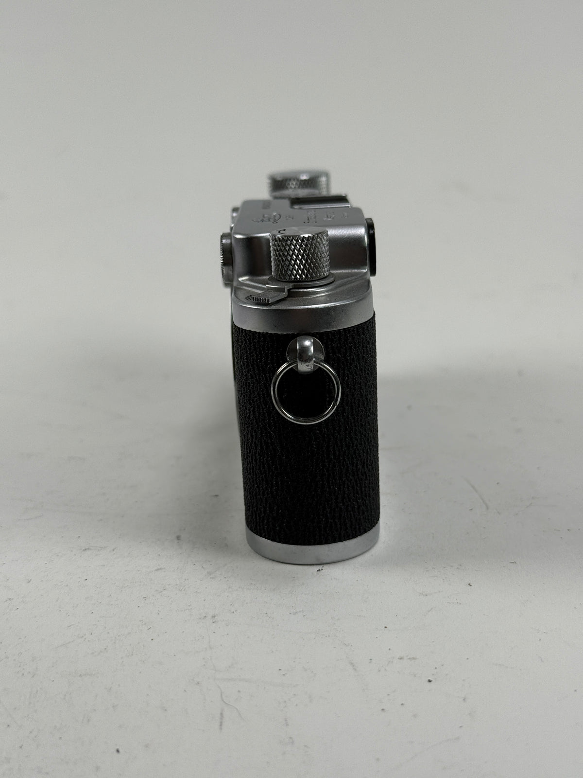 Leica IIIc rangefinder 35mm camera body chrome