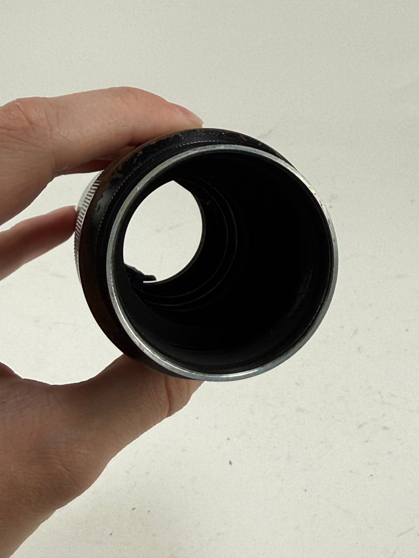 Leica 13.5cm (135mm) f4.5 Hektor LTM M39 Lens Black Focusing Helical