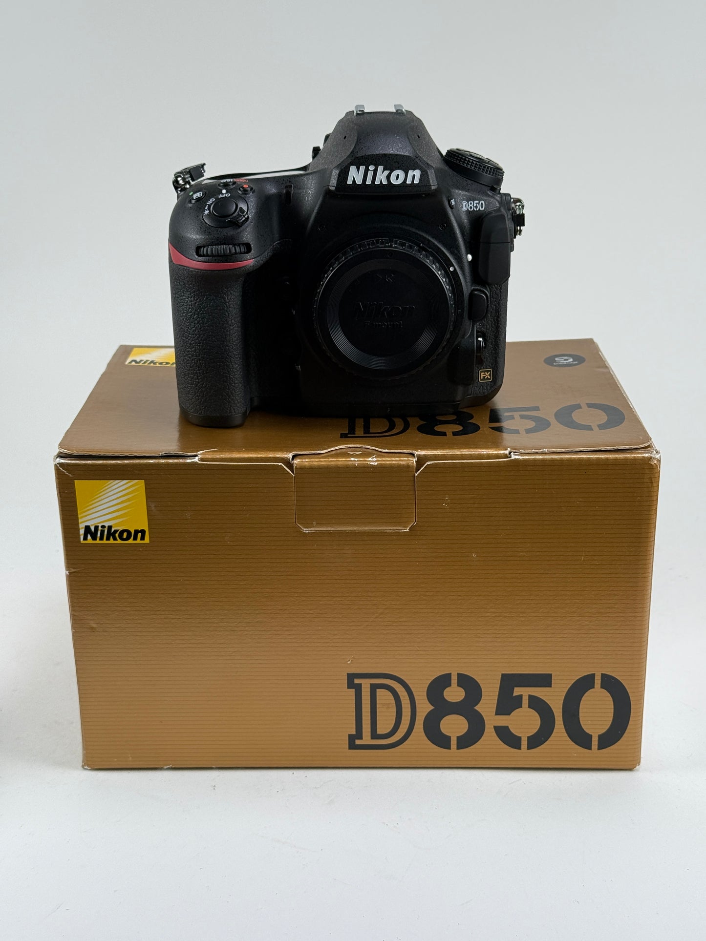 Nikon D850 Full Frame Digital camera body SC: 1.6k