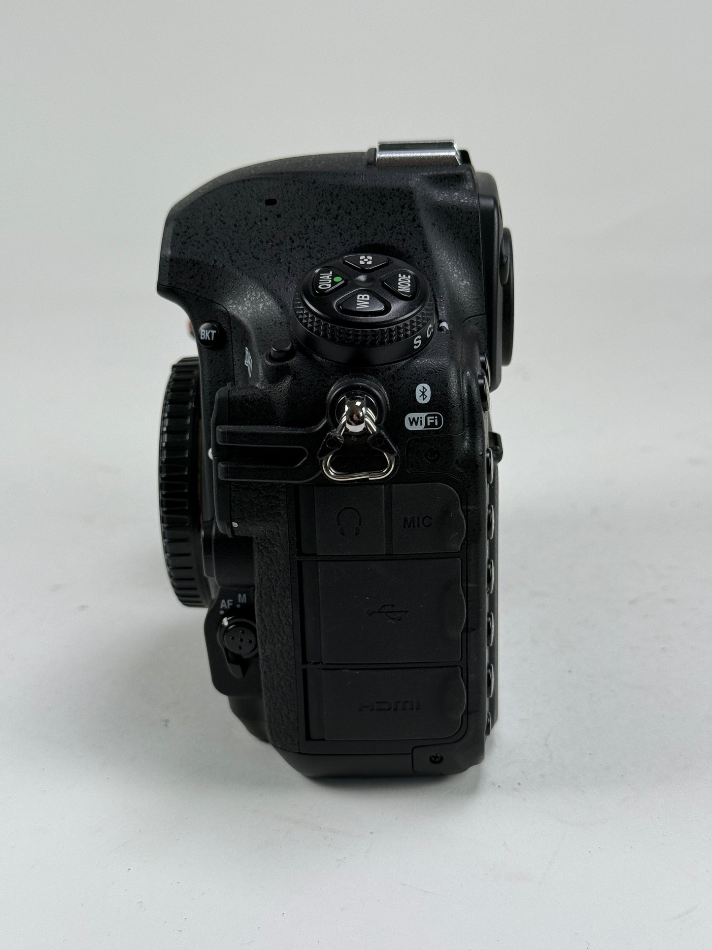 Nikon D850 Full Frame Digital camera body SC: 1.6k