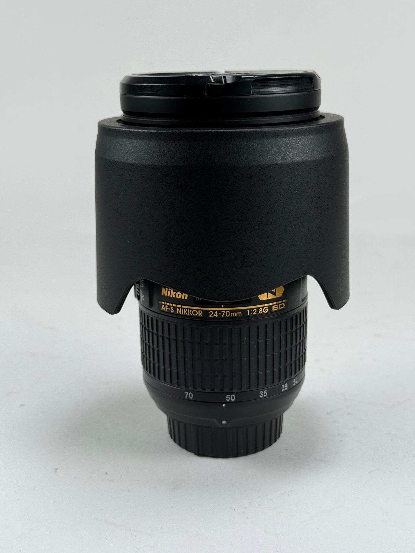 NIKON AF-S NIKKOR 24-70mm f2.8 G ED Zoom Lens