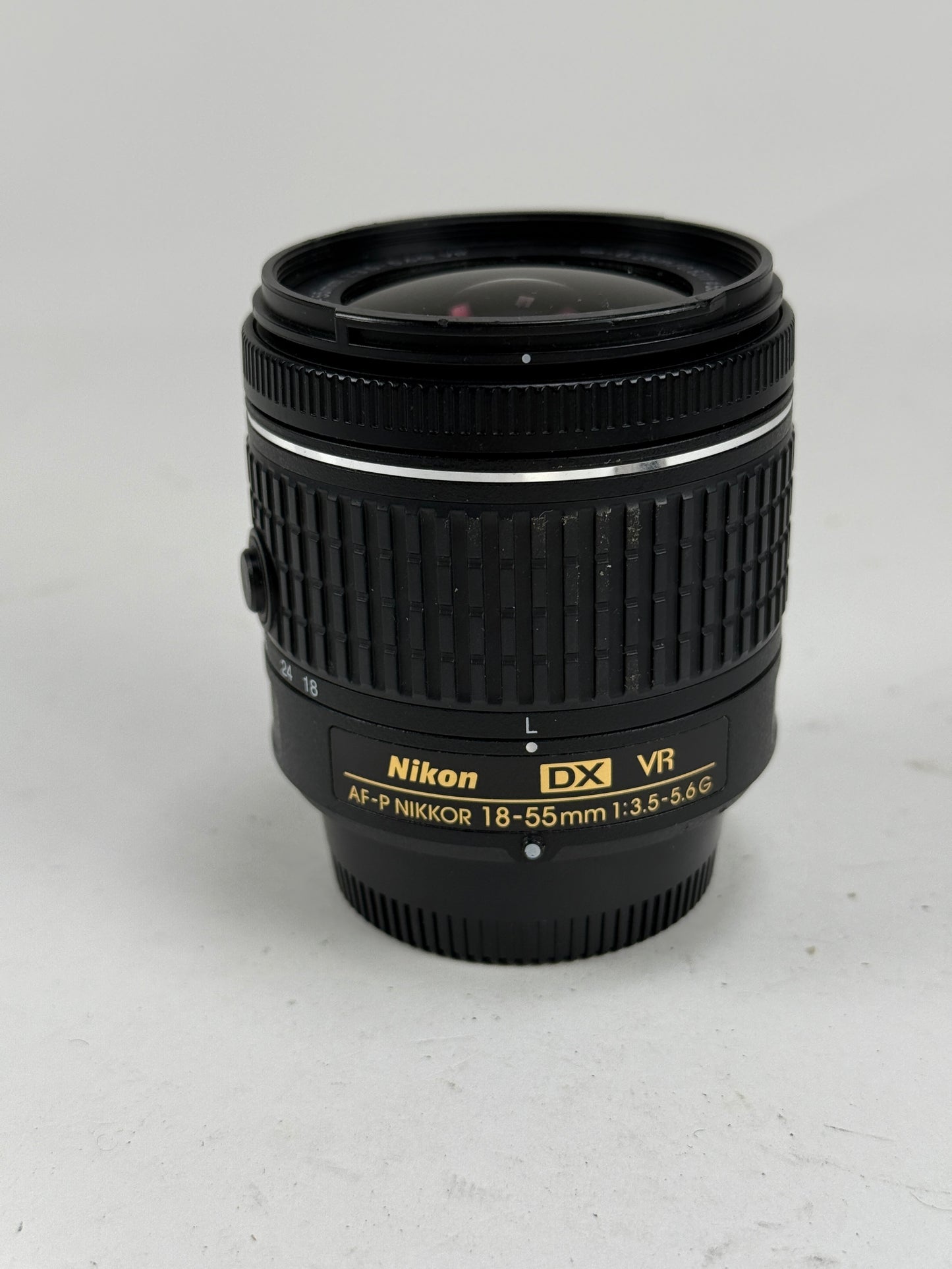 Nikon NIKKOR 18-55mm F3.5-5.6 G AF-P DX VR Lens