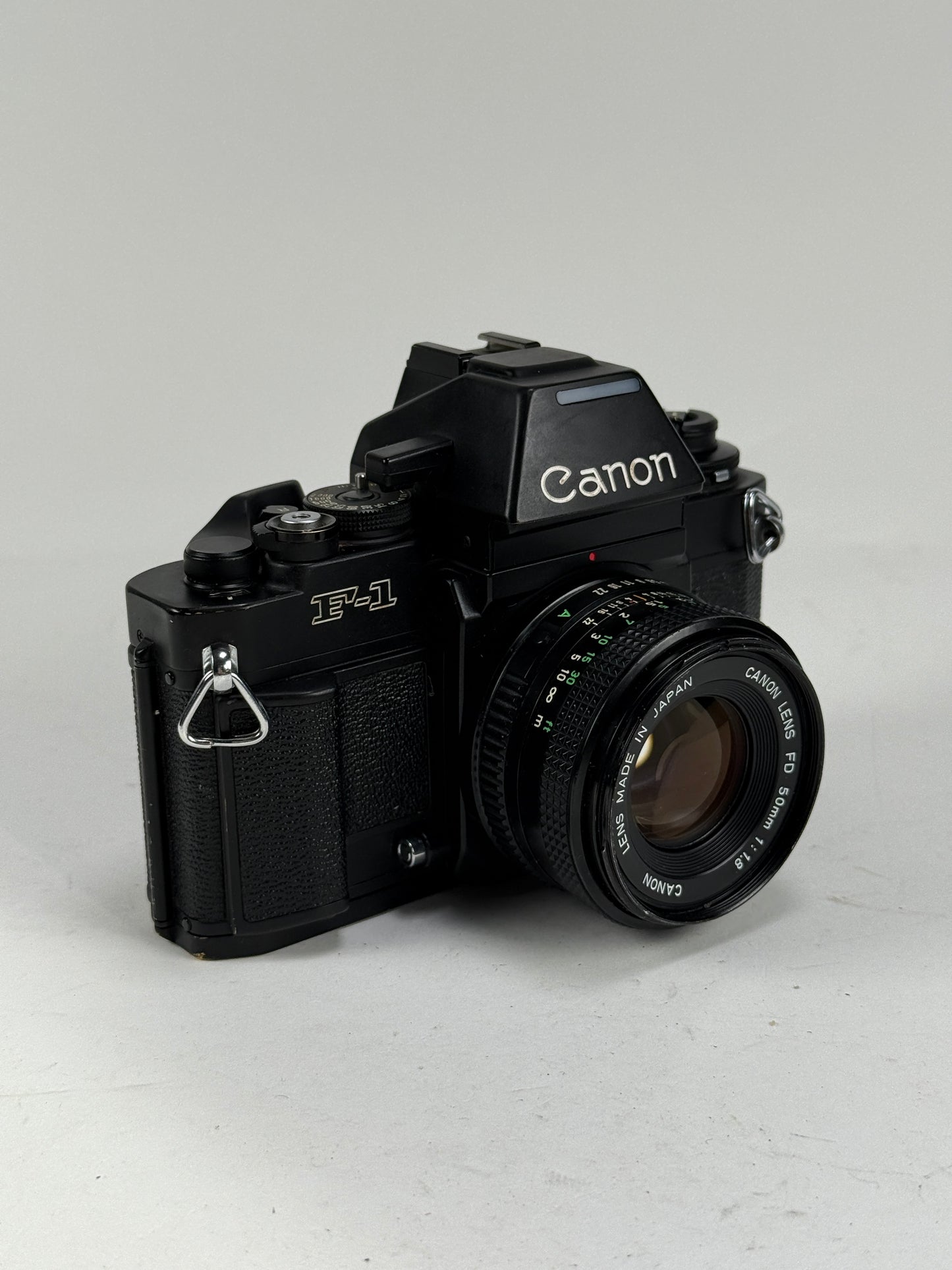 Canon NEW F-1 N 35mm SLR Film Camera black Body AE Finder w/ 50mm f1.8 FD